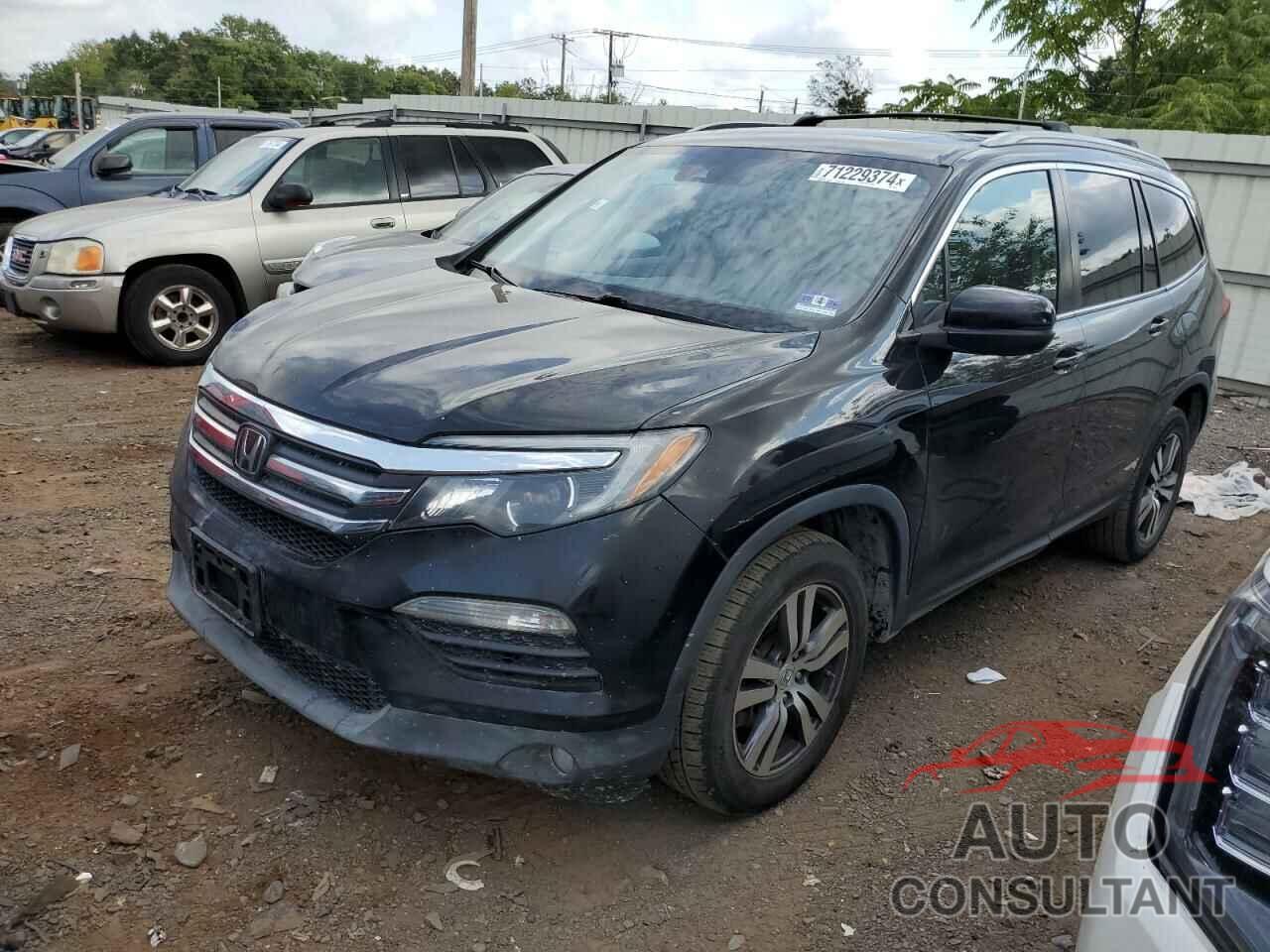 HONDA PILOT 2017 - 5FNYF6H68HB025996