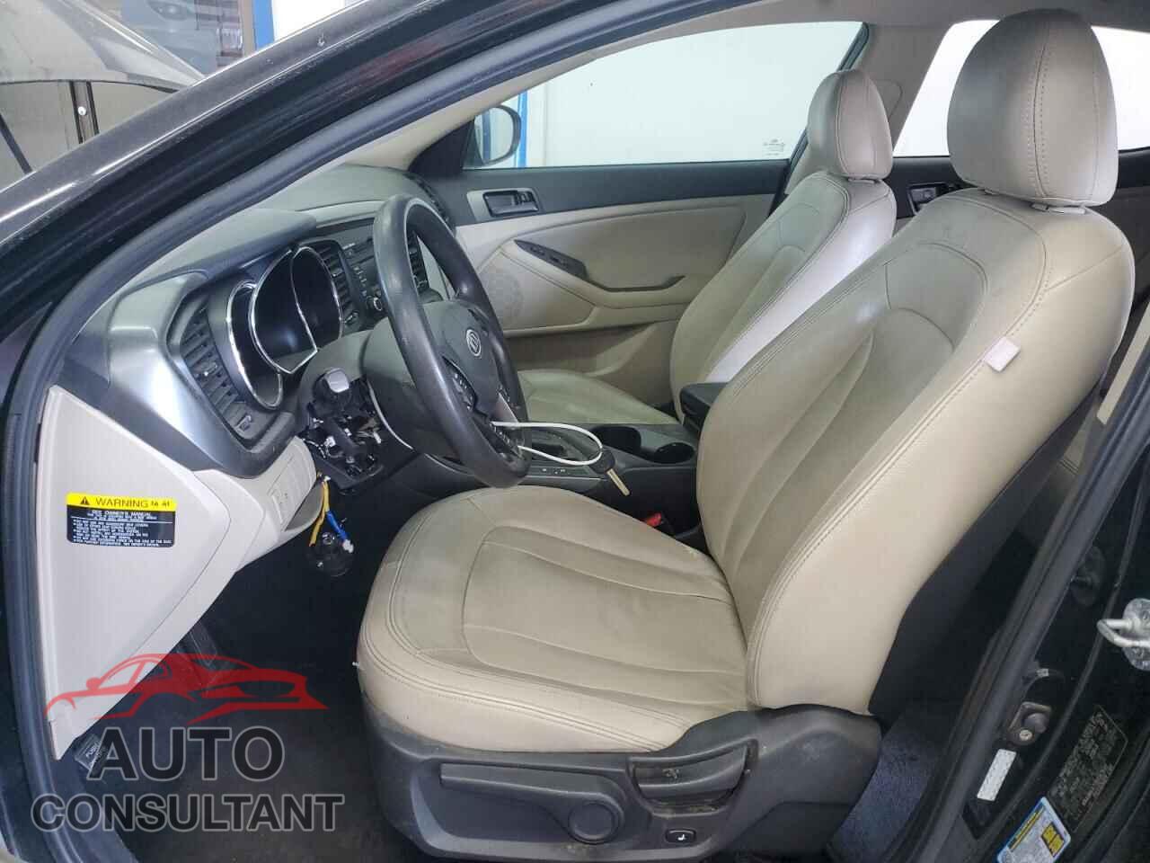 KIA OPTIMA 2011 - KNAGM4A77B5167643