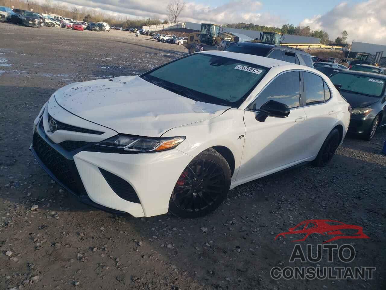 TOYOTA CAMRY 2019 - 4T1B11HK1KU805336