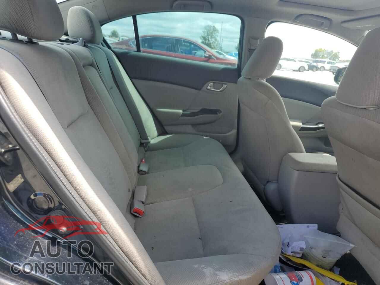HONDA CIVIC 2012 - 2HGFB2F83CH576163