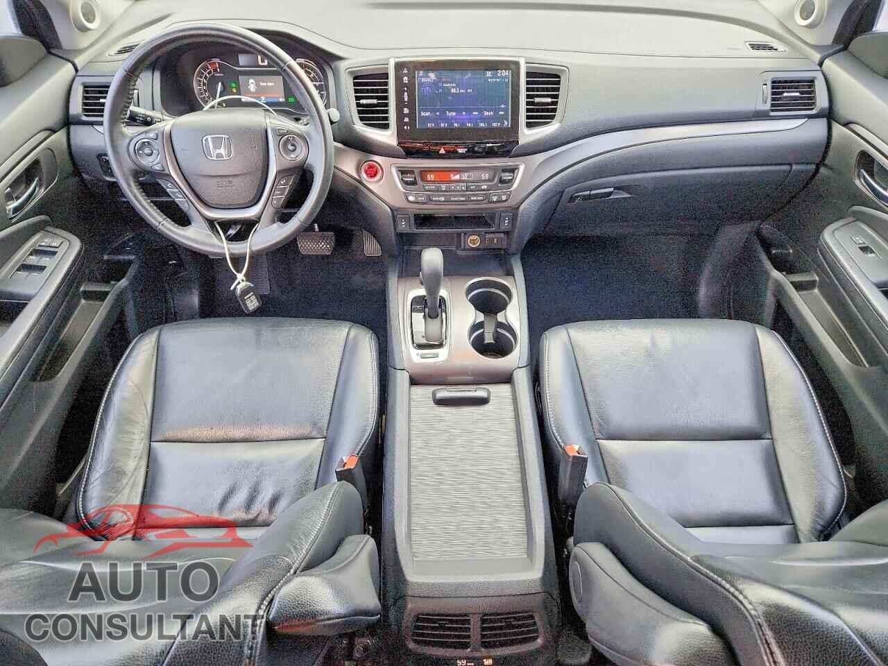HONDA PILOT 2017 - 5FNYF5H58HB006737