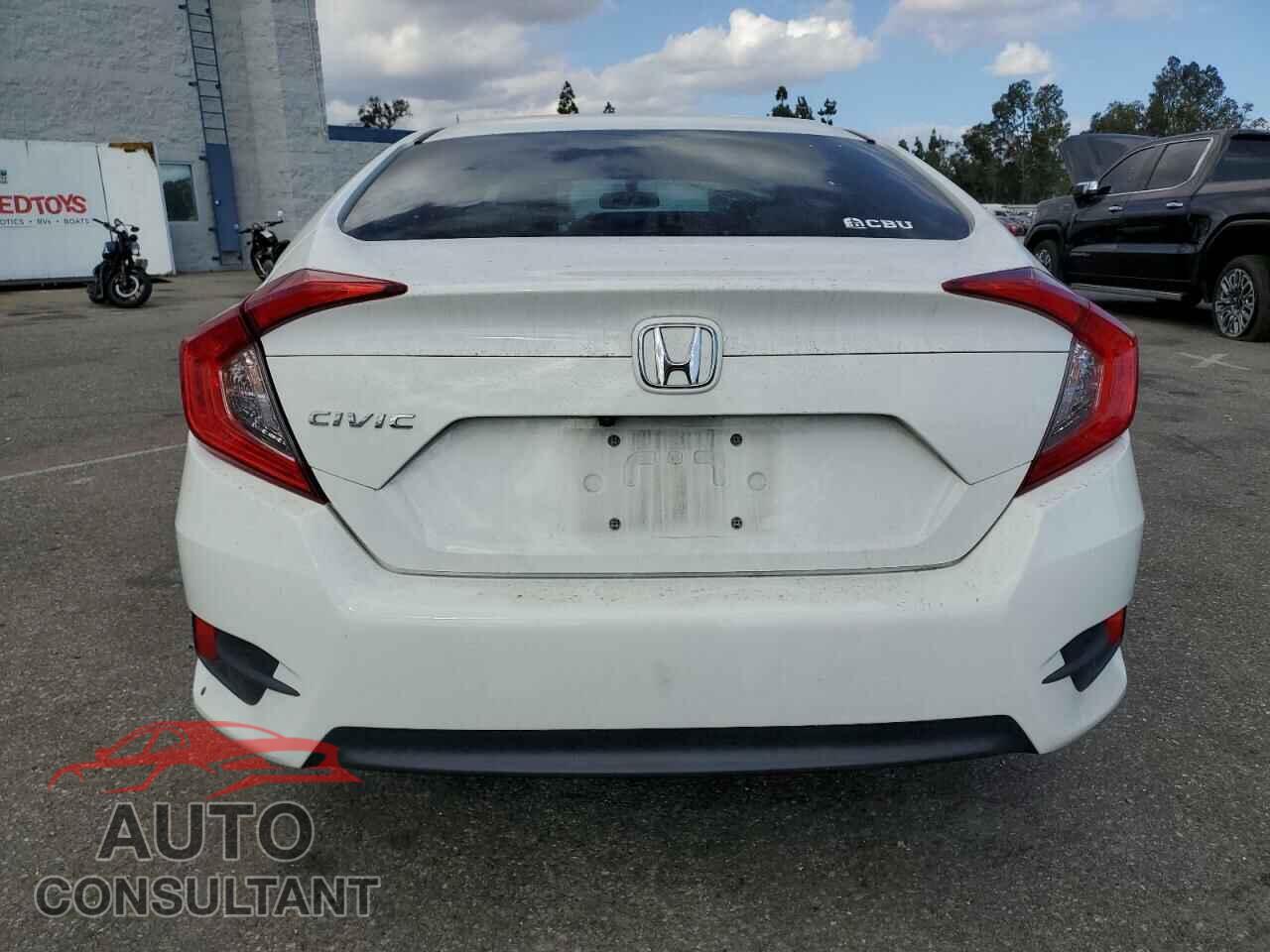 HONDA CIVIC 2017 - 2HGFC2F56HH523080