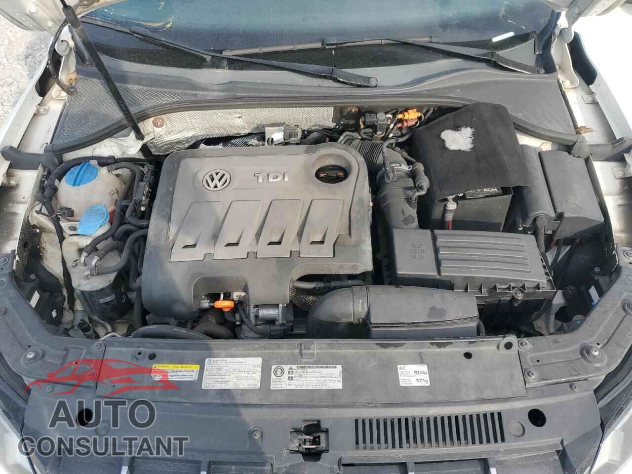 VOLKSWAGEN PASSAT 2014 - 1VWCN7A35EC009991