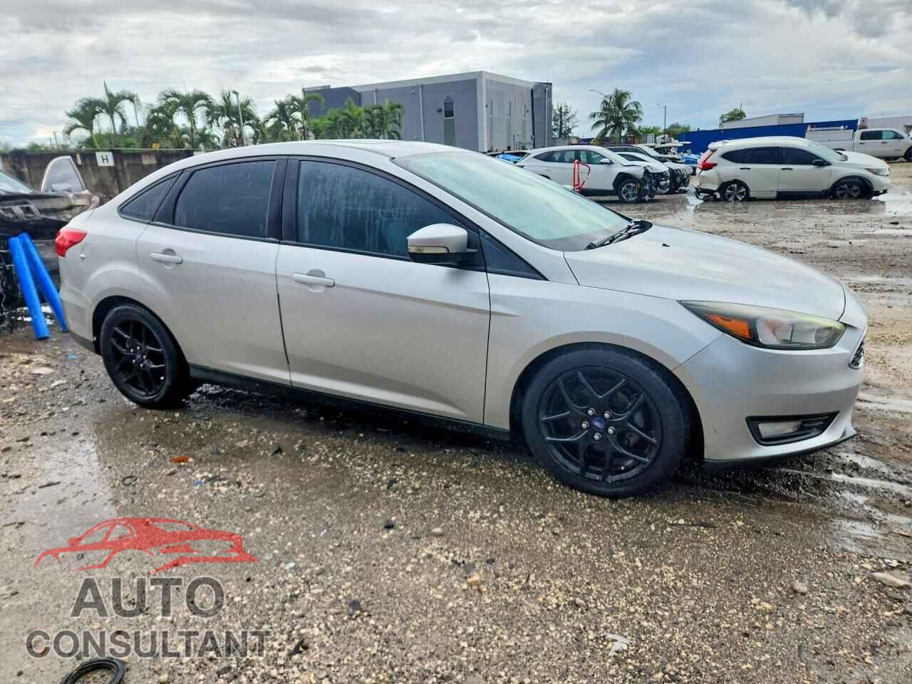 FORD FOCUS 2016 - 1FADP3F21GL226697