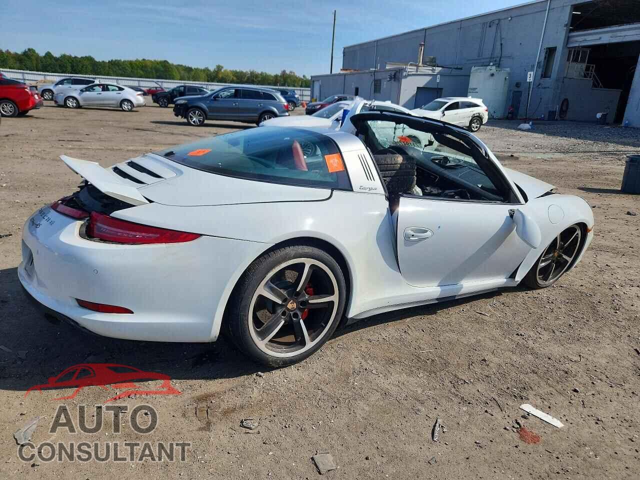 PORSCHE 911 2015 - WP0BB2A98FS135025