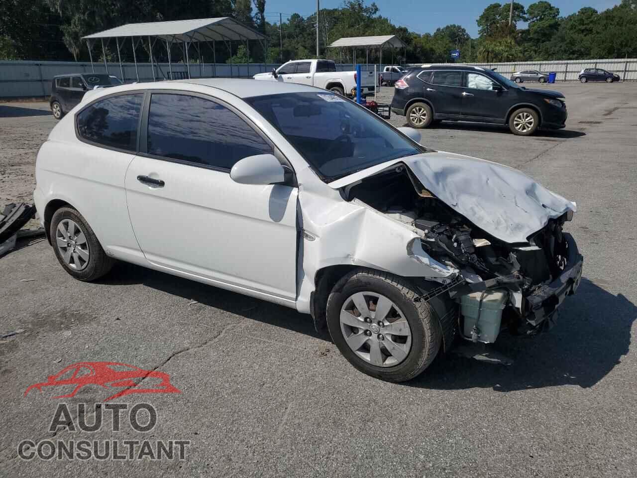 HYUNDAI ACCENT 2009 - KMHCM36C19U131475