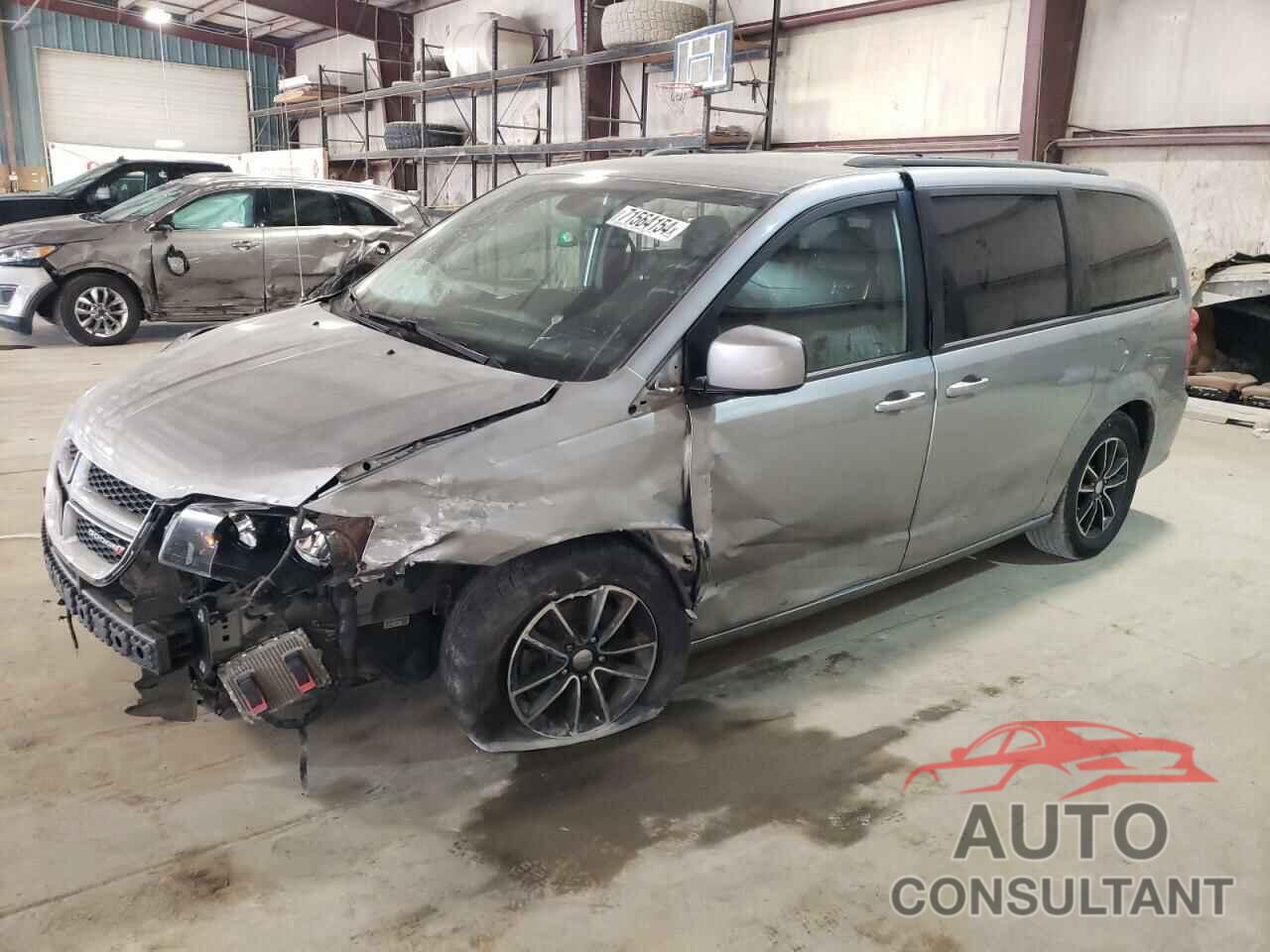 DODGE CARAVAN 2018 - 2C4RDGEG9JR335419