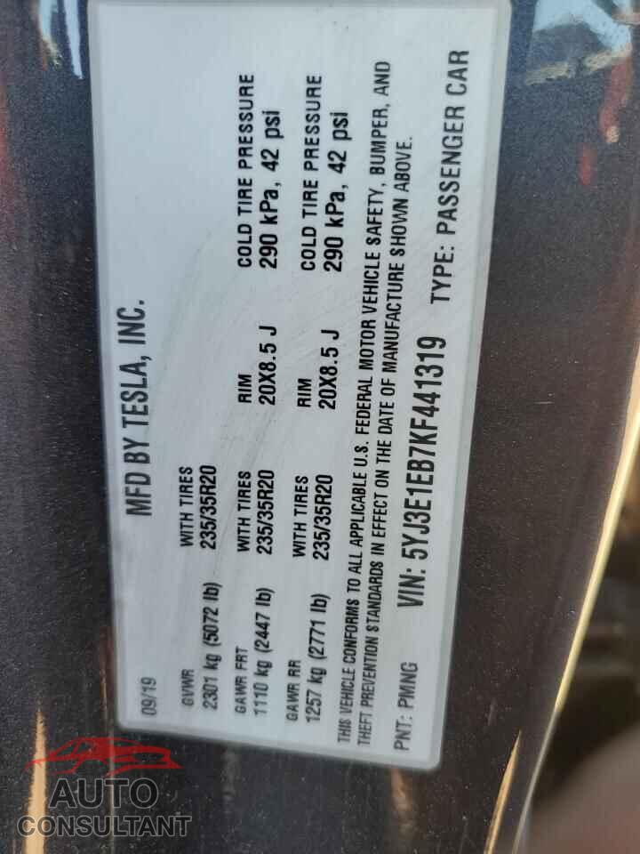 TESLA MODEL 3 2019 - 5YJ3E1EB7KF441319