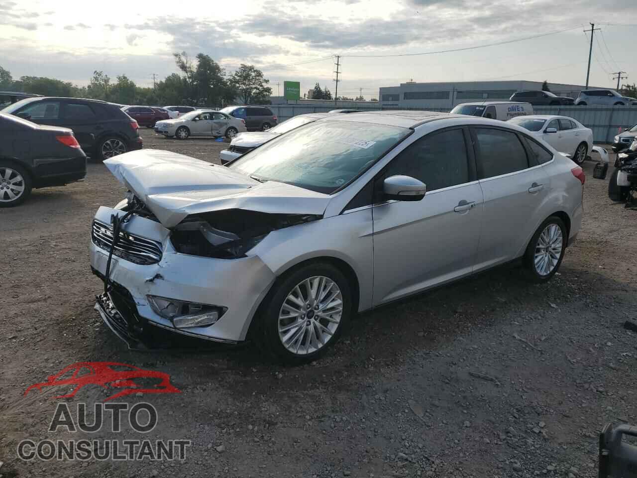FORD FOCUS 2018 - 1FADP3J2XJL294611