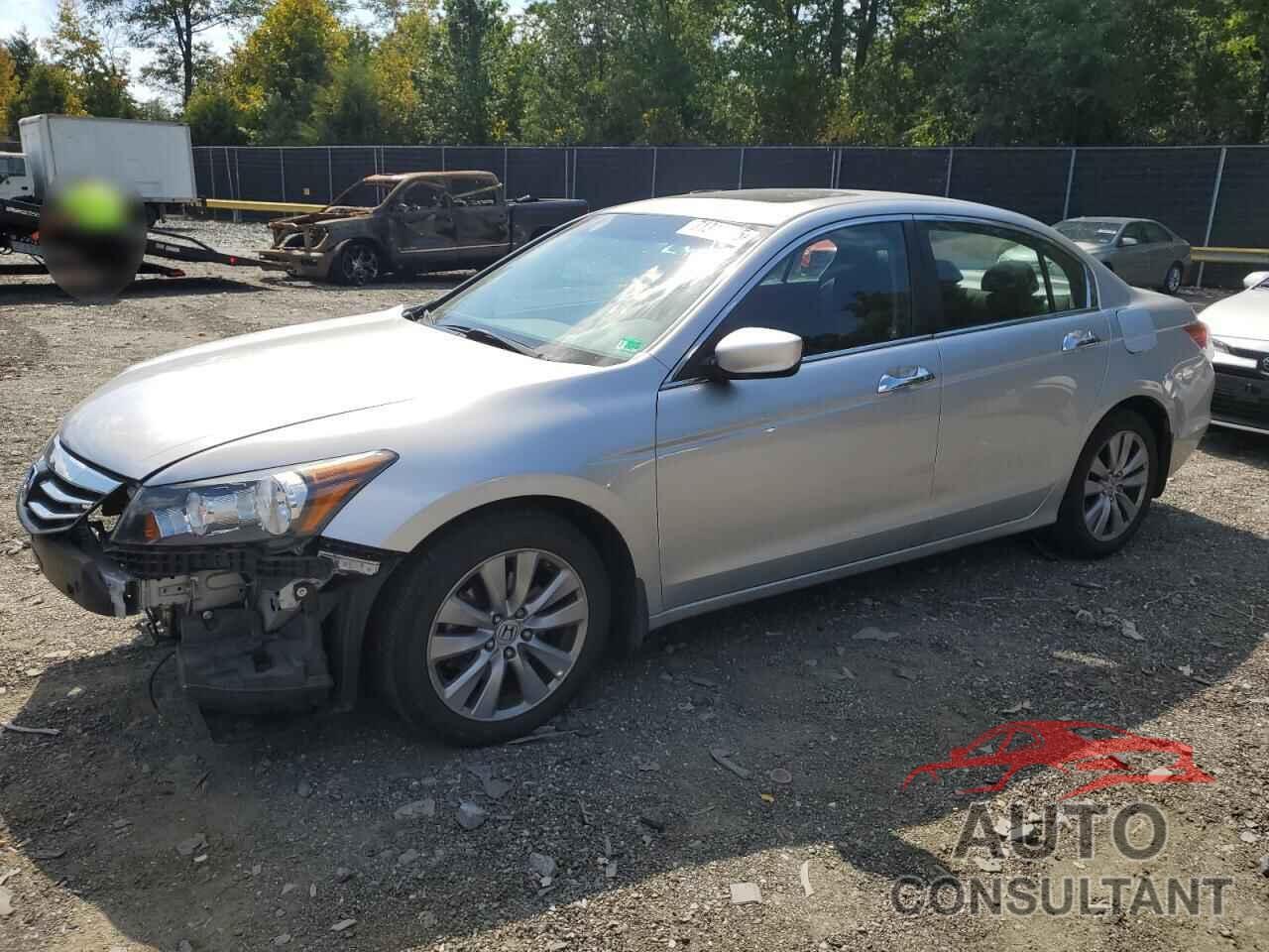 HONDA ACCORD 2012 - 1HGCP3F75CA001305