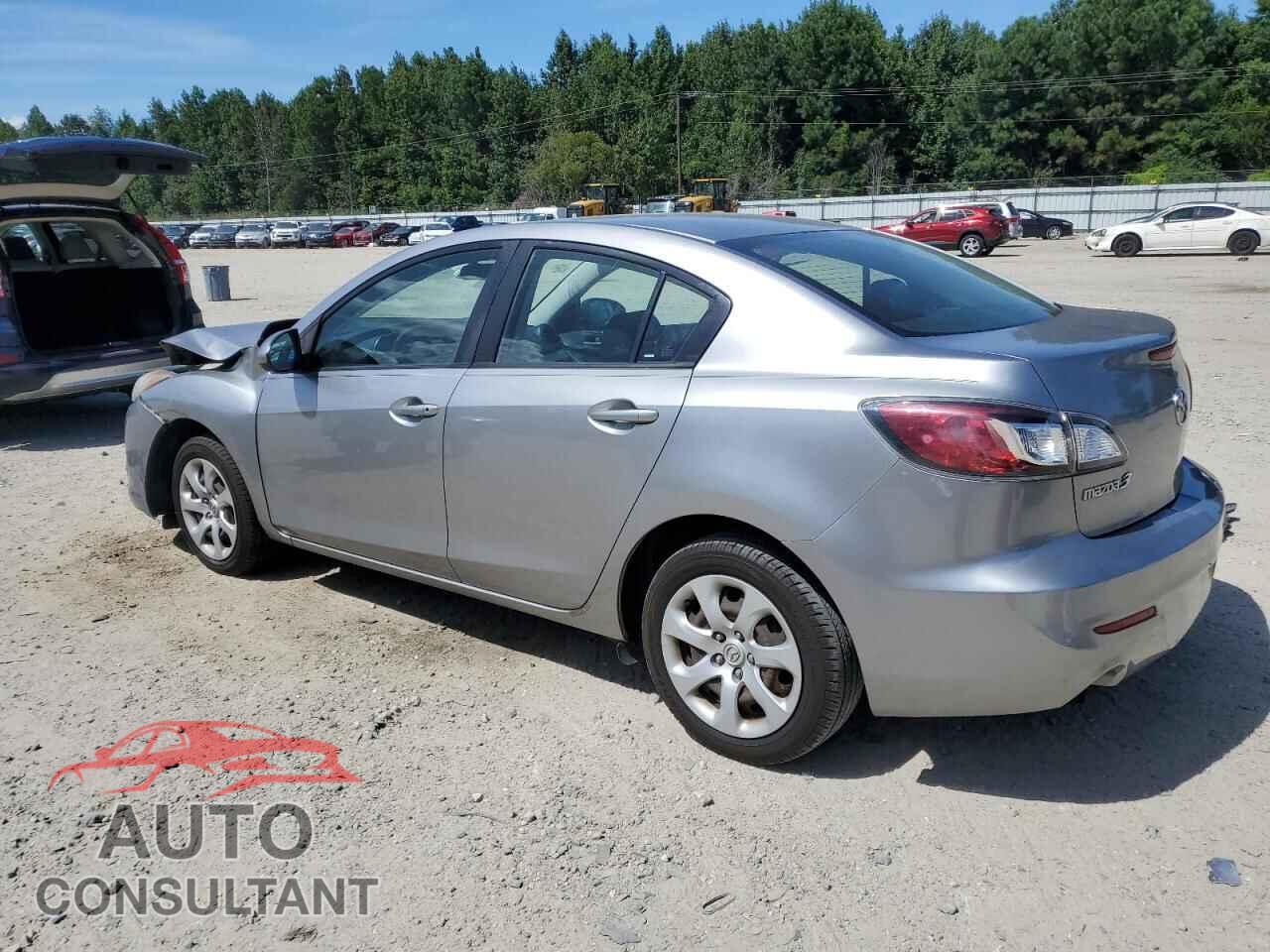 MAZDA 3 2013 - JM1BL1U79D1749442