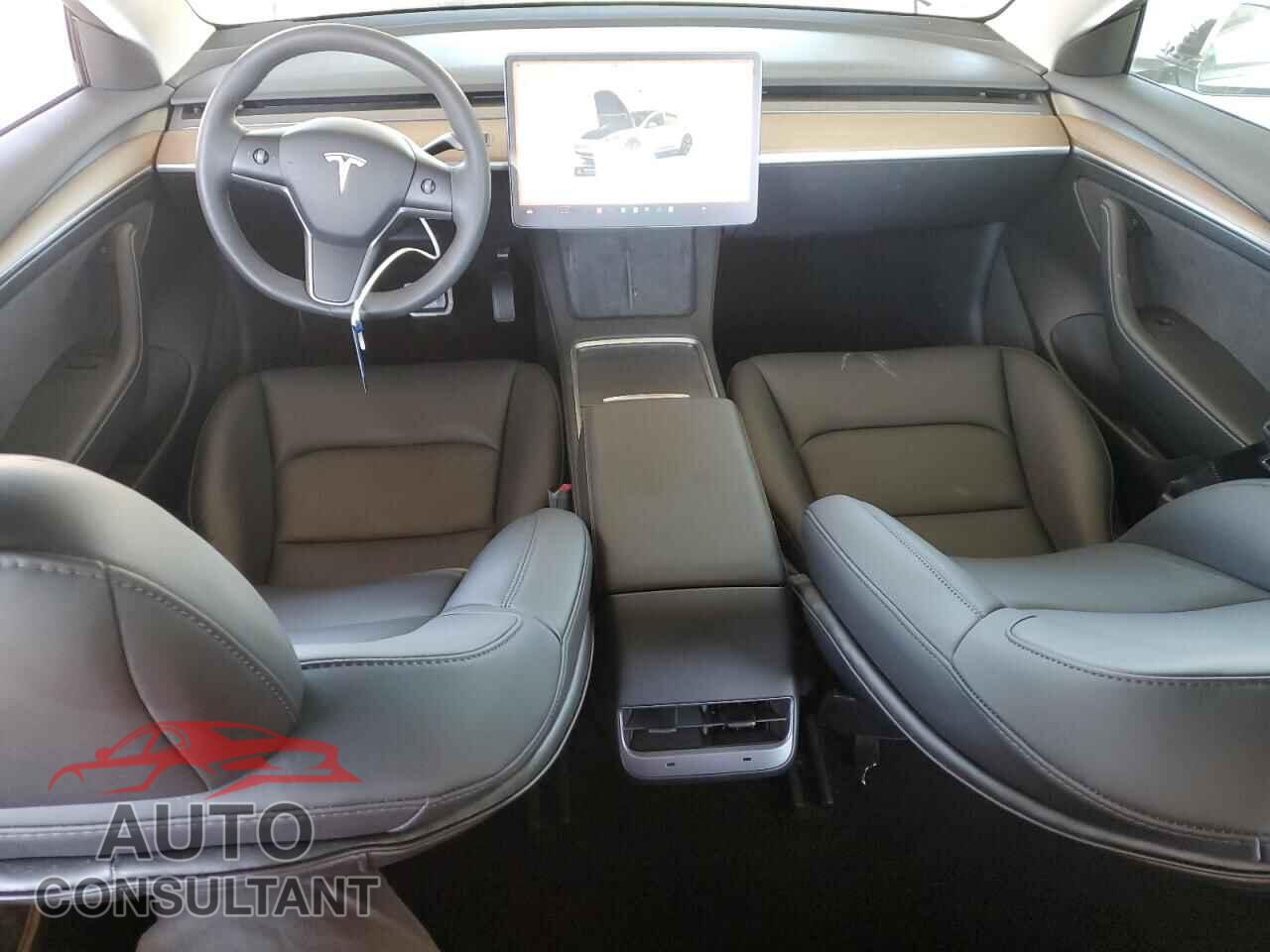 TESLA MODEL 3 2023 - 5YJ3E1EA3PF453790