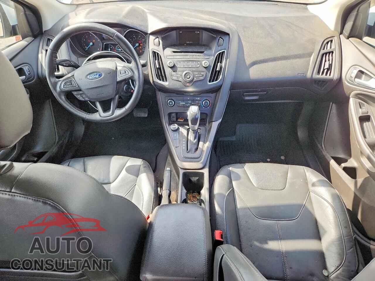FORD FOCUS 2016 - 1FADP3F21GL223654
