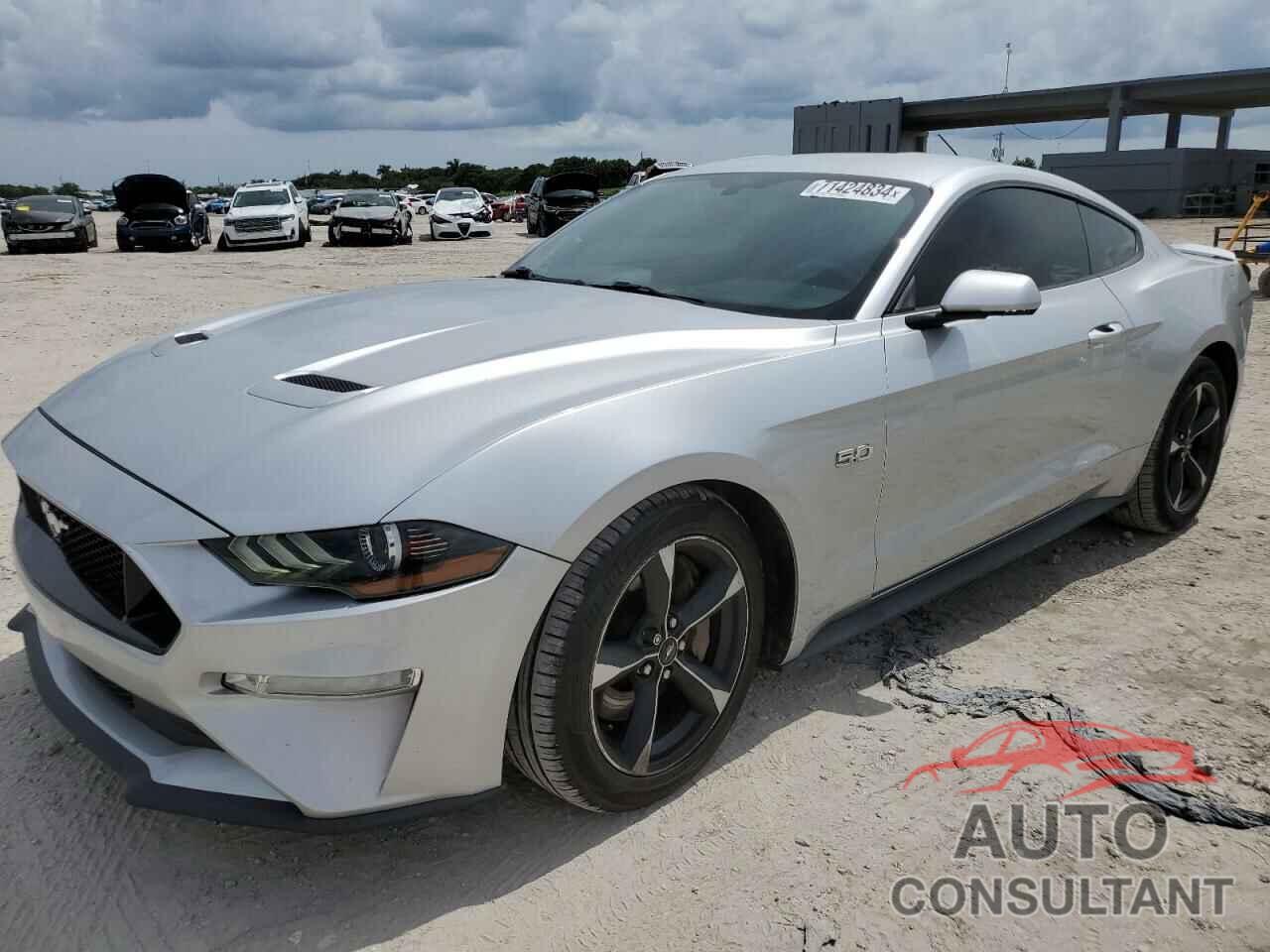 FORD MUSTANG 2019 - 1FA6P8CF7K5180660