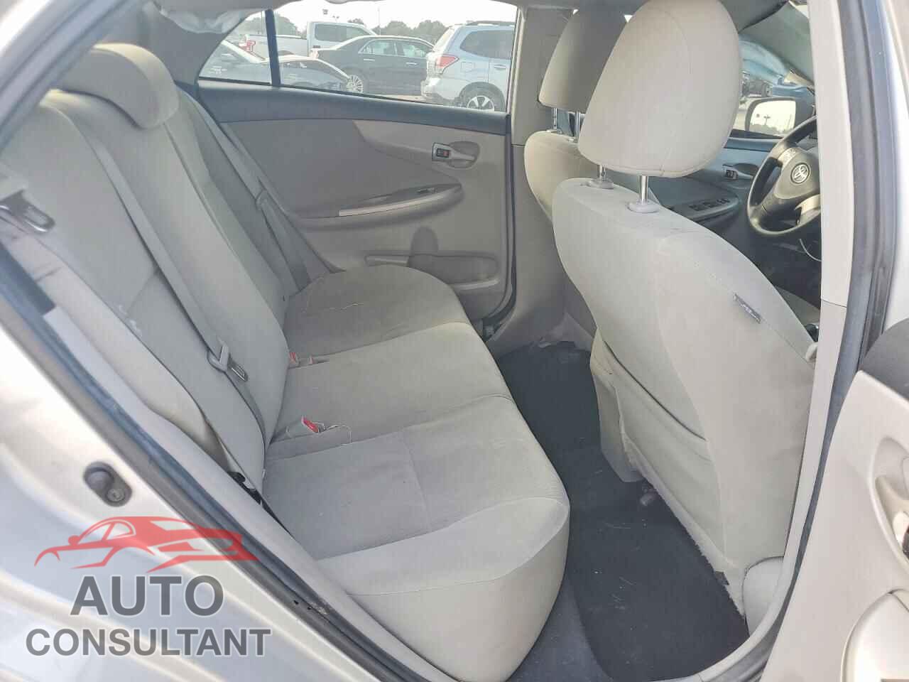 TOYOTA COROLLA 2013 - 2T1BU4EE4DC101045