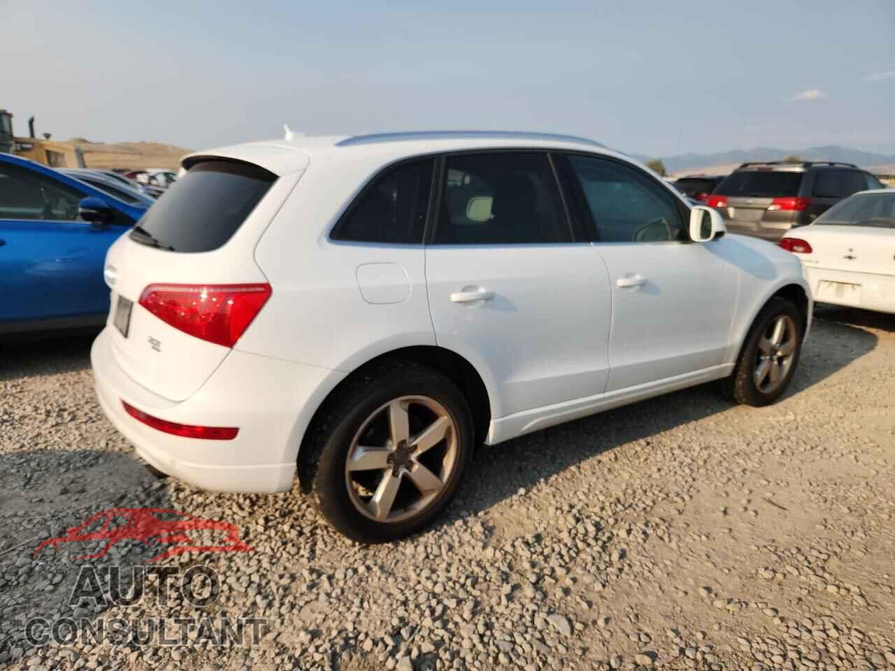 AUDI Q5 2011 - WA1LFAFPXBA030460