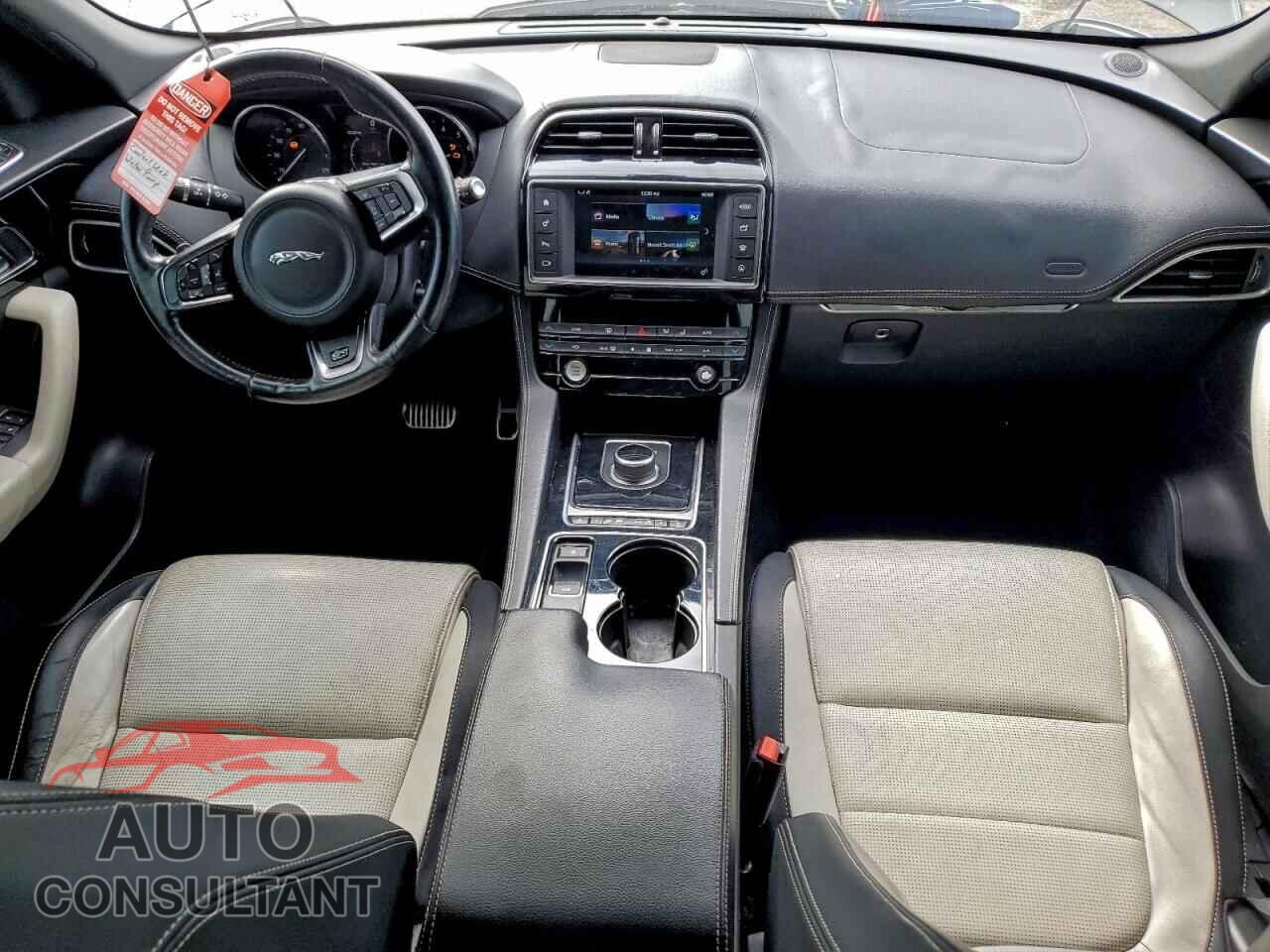JAGUAR F-PACE 2017 - SADCL2BV7HA063499