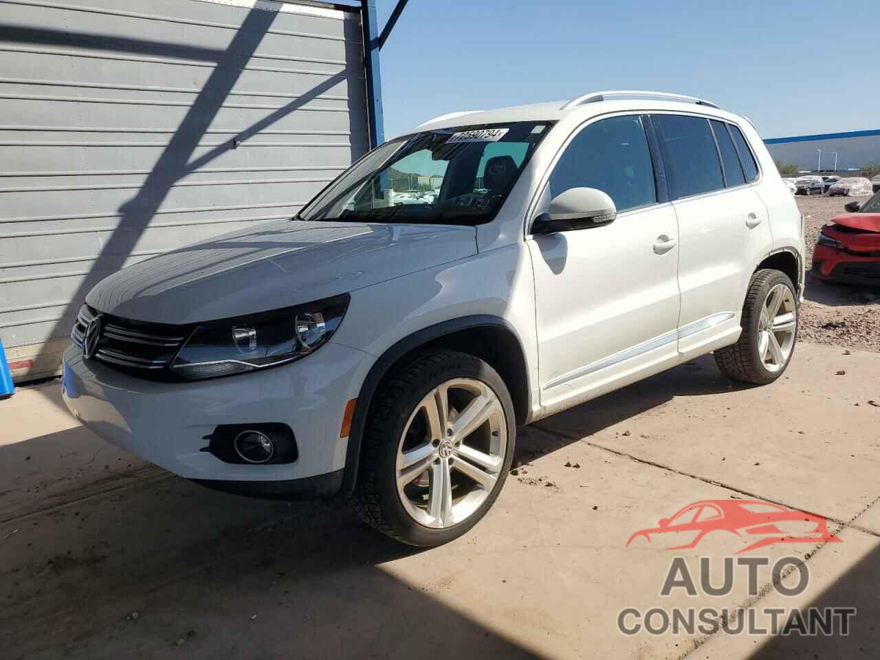 VOLKSWAGEN TIGUAN 2016 - WVGBV7AX0GW078926