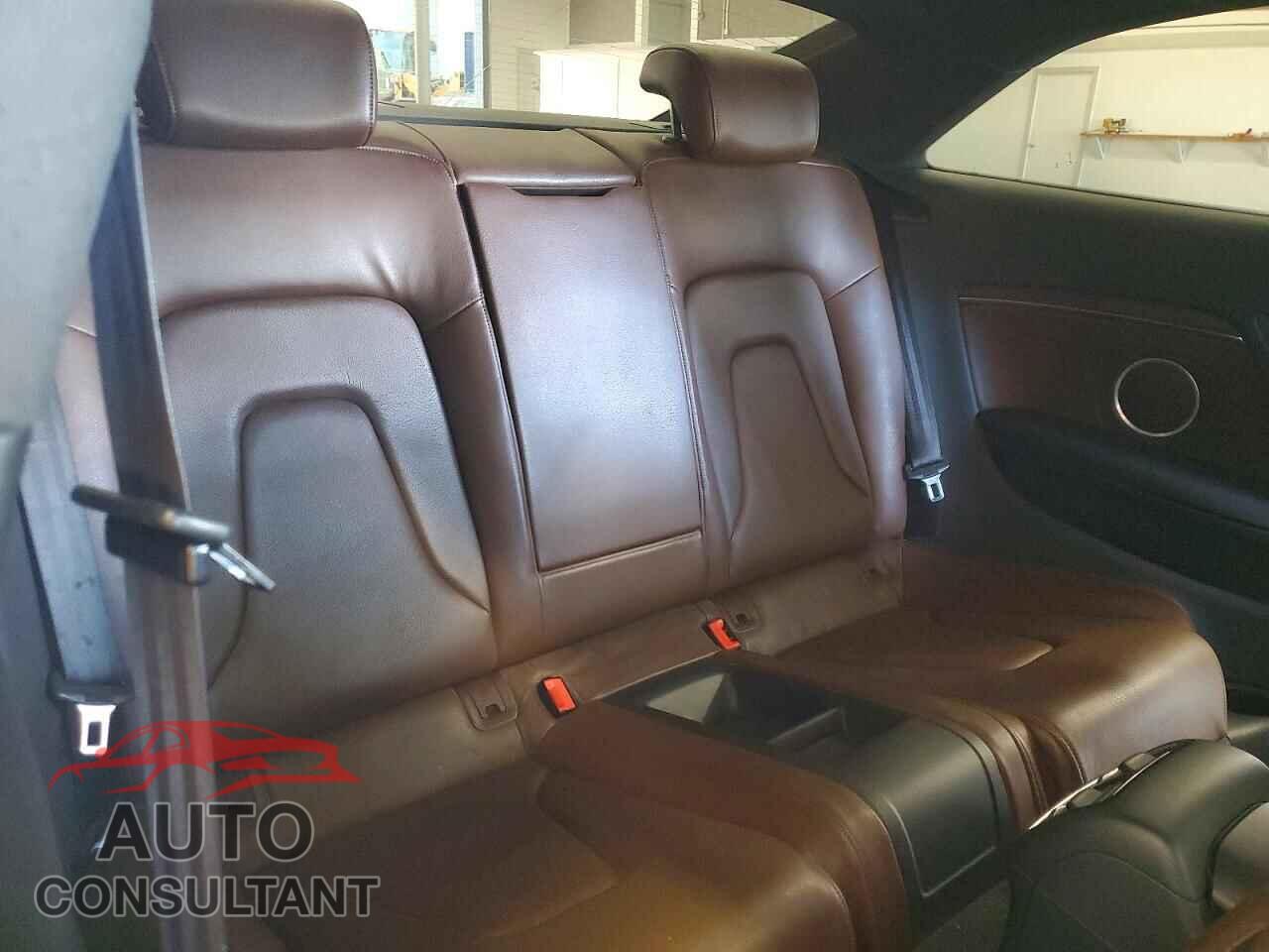 AUDI A5 2013 - WAULFAFR0DA054631