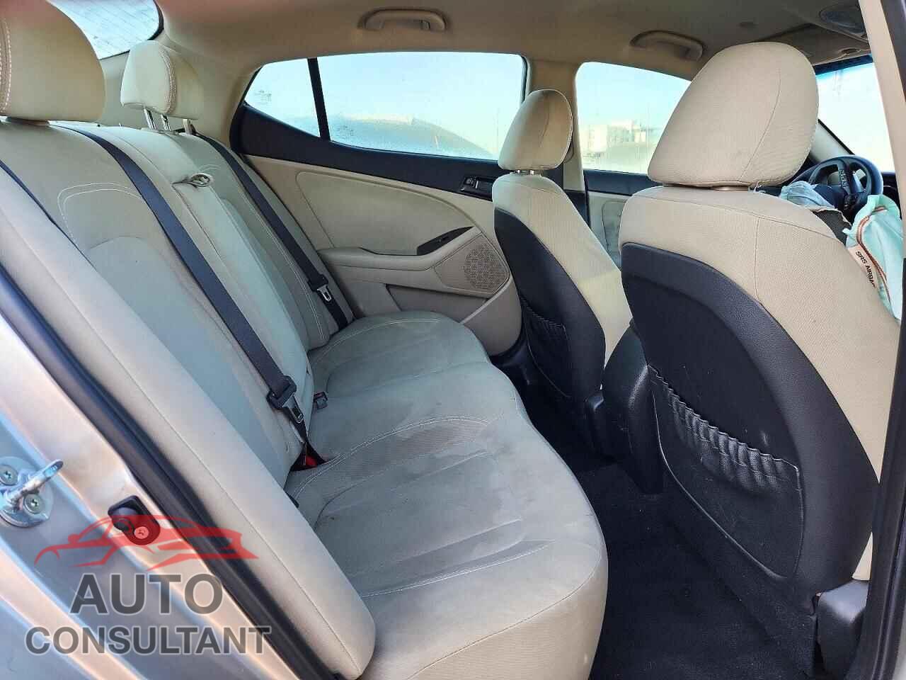 KIA OPTIMA 2011 - KNAGM4A7XB5147371