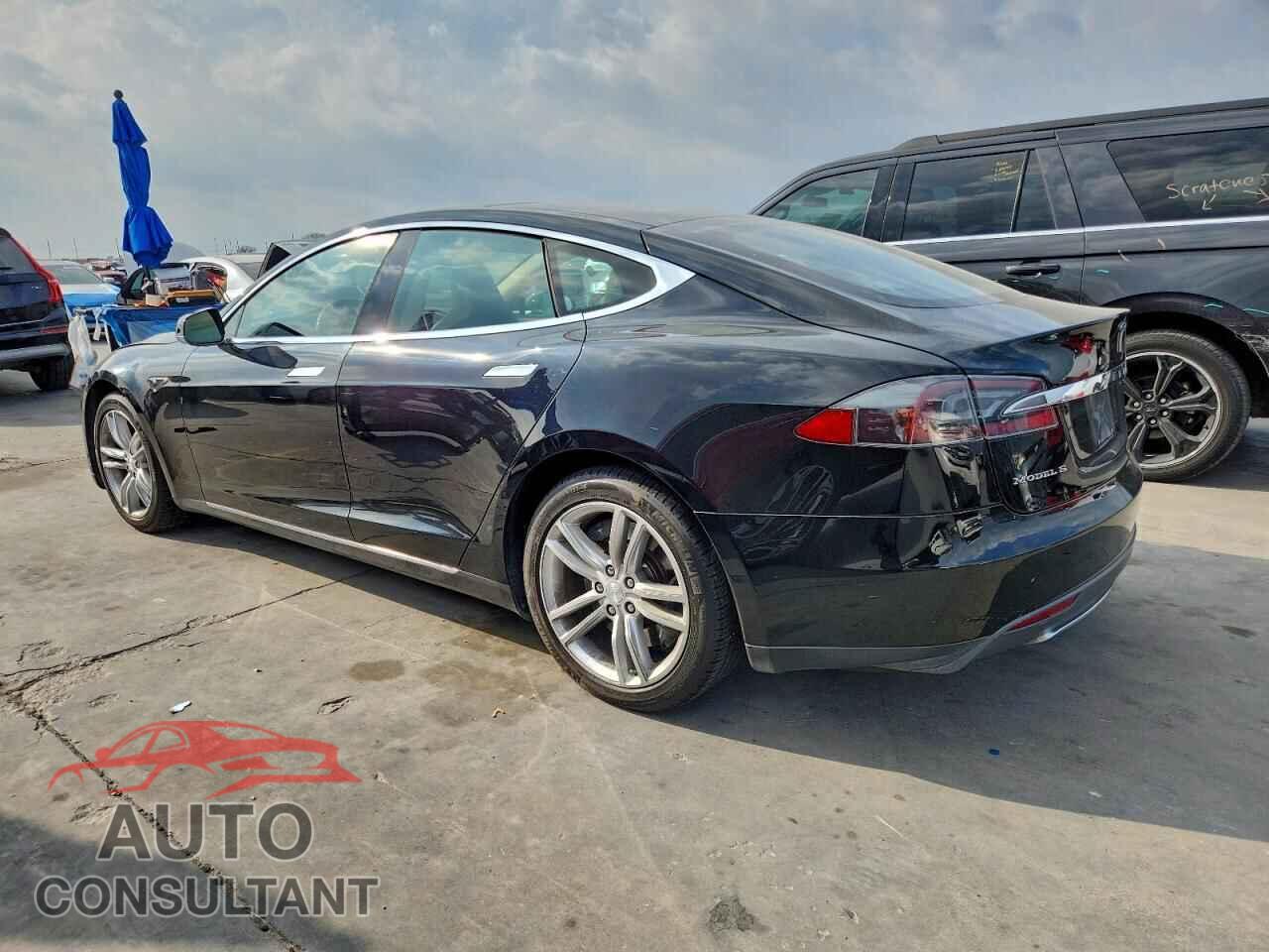 TESLA MODEL S 2013 - 5YJSA1CN3DFP07720