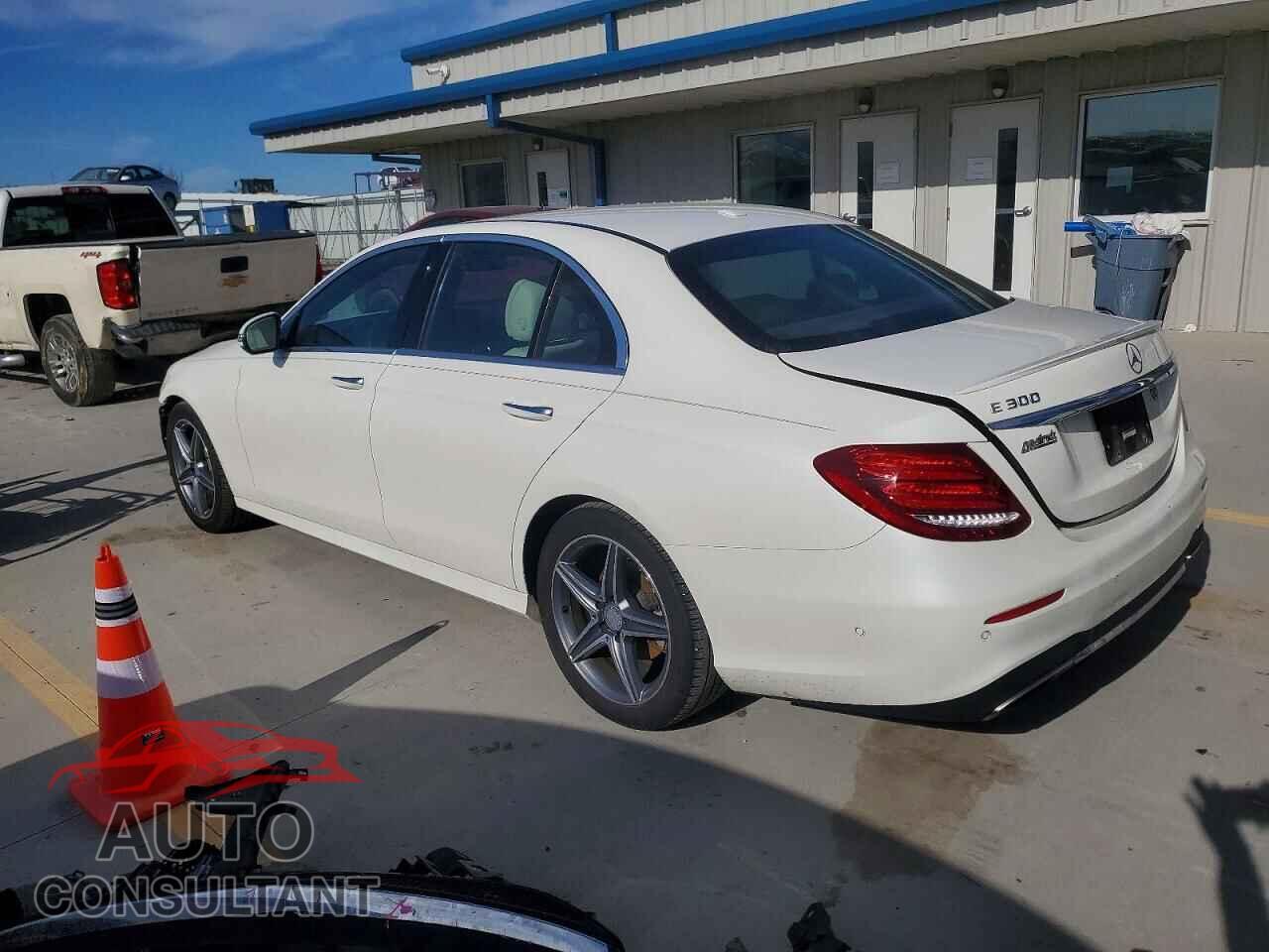 MERCEDES-BENZ E-CLASS 2017 - WDDZF4JB9HA106925