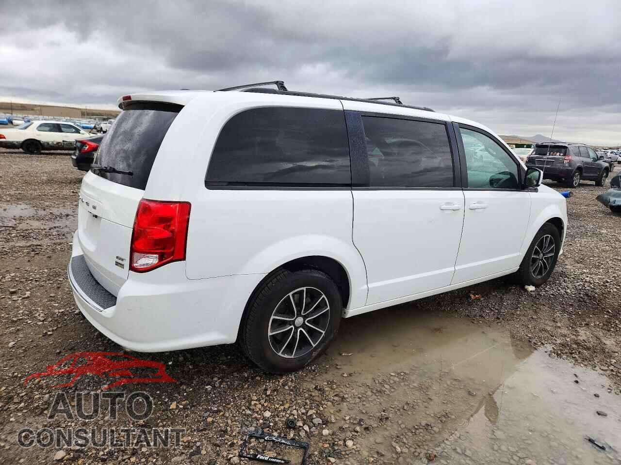 DODGE CARAVAN 2018 - 2C4RDGEG2JR239616
