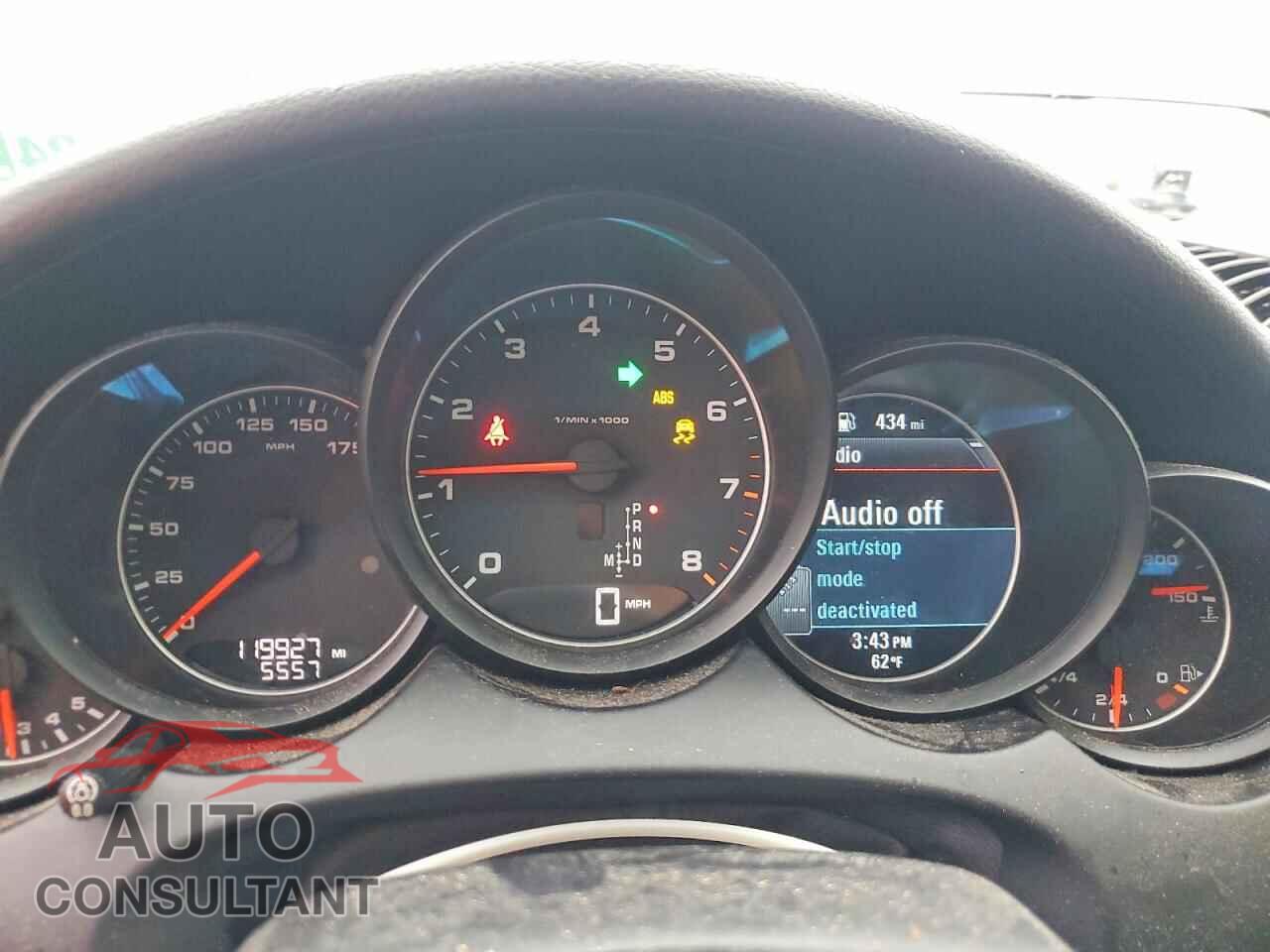 PORSCHE CAYENNE 2017 - WP1AA2A23HKA90806
