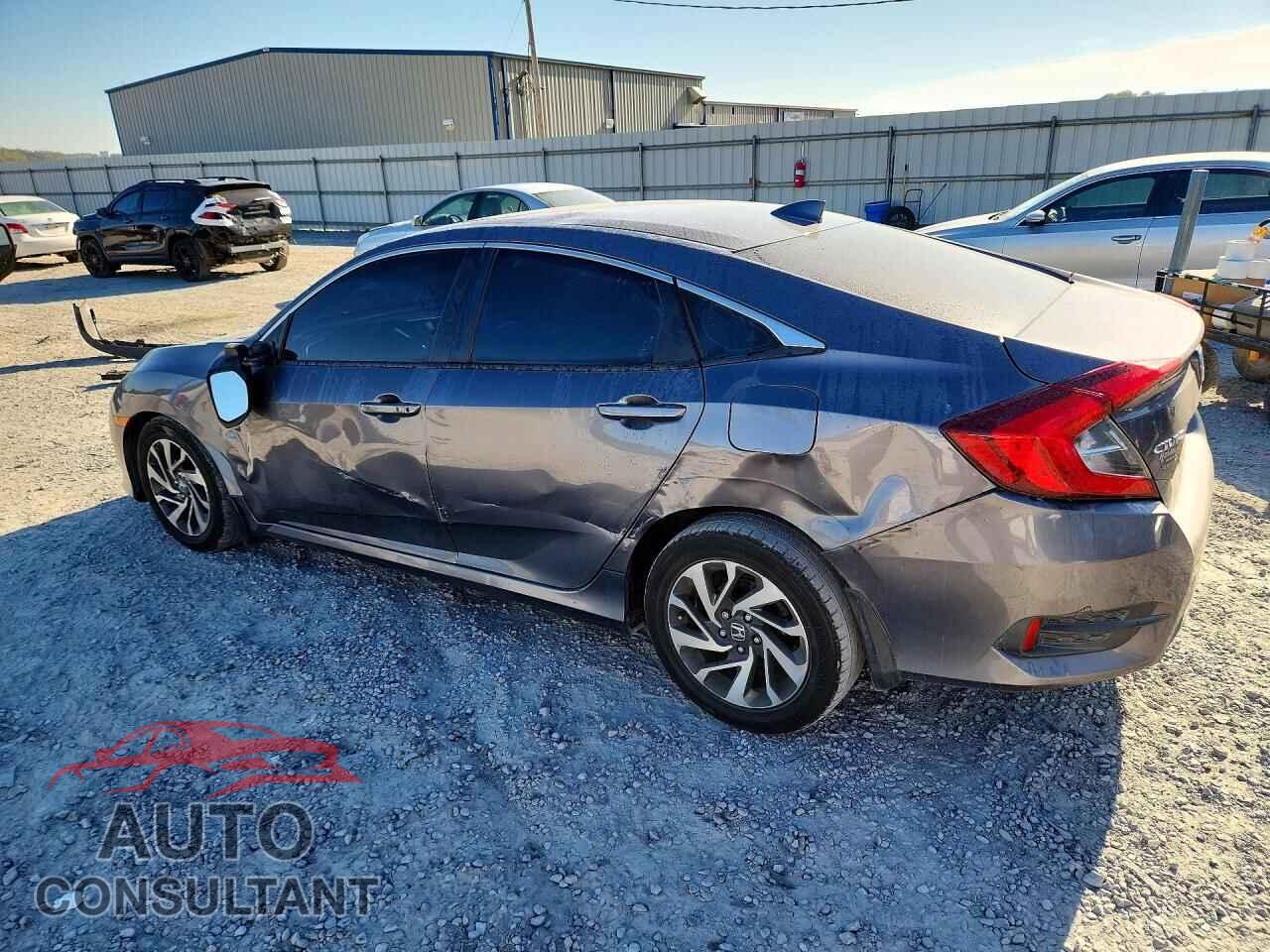 HONDA CIVIC 2017 - 19XFC2F77HE035459
