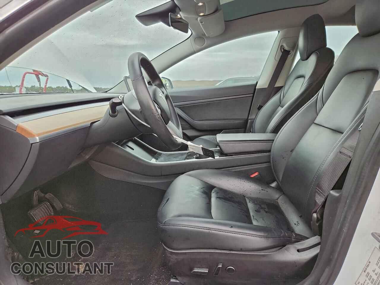 TESLA MODEL 3 2020 - 5YJ3E1EA1LF613644