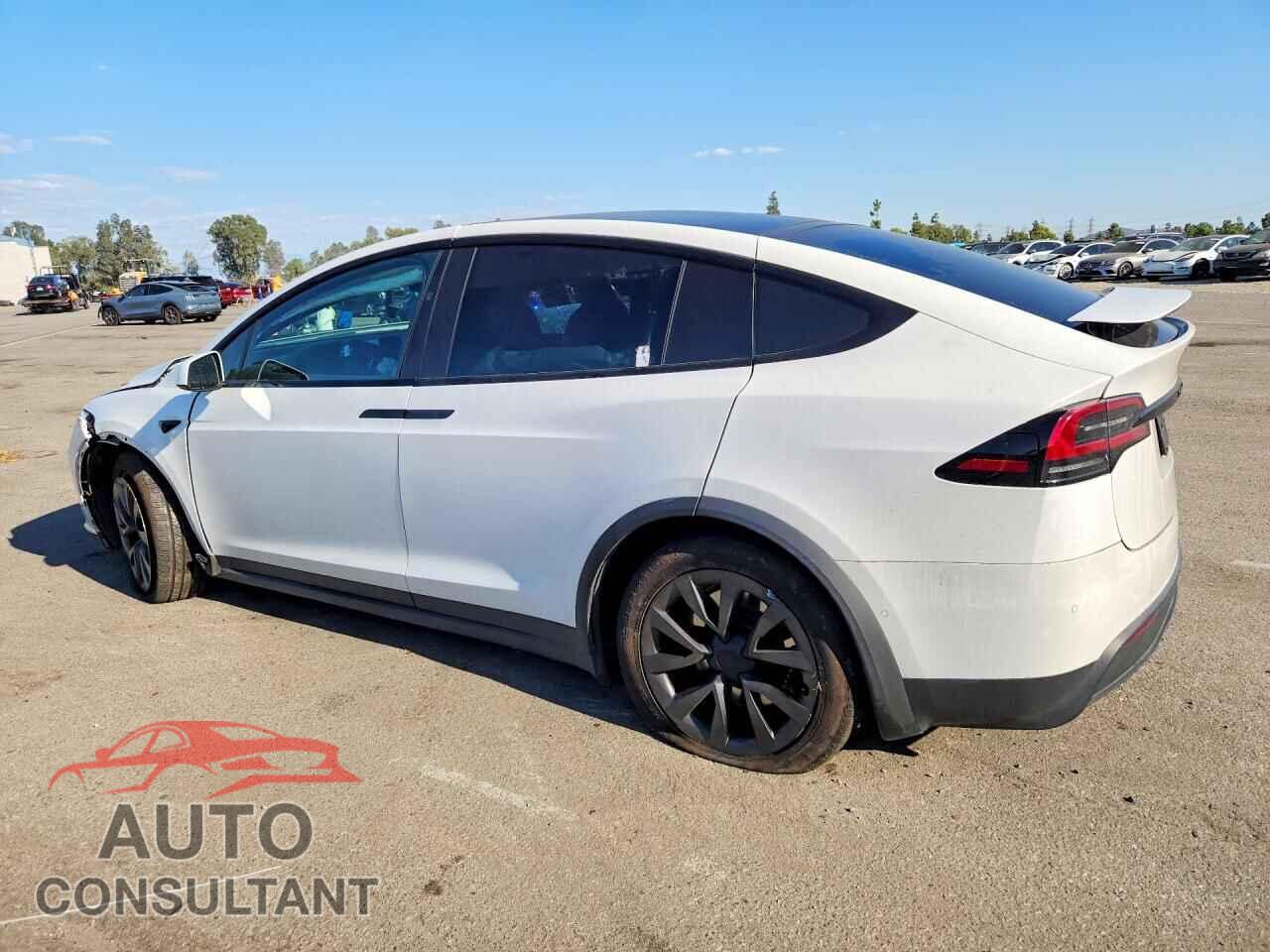 TESLA MODEL X 2022 - 7SAXCBE55NF362021