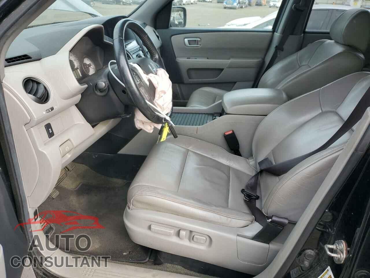 HONDA PILOT 2014 - 5FNYF4H59EB020510