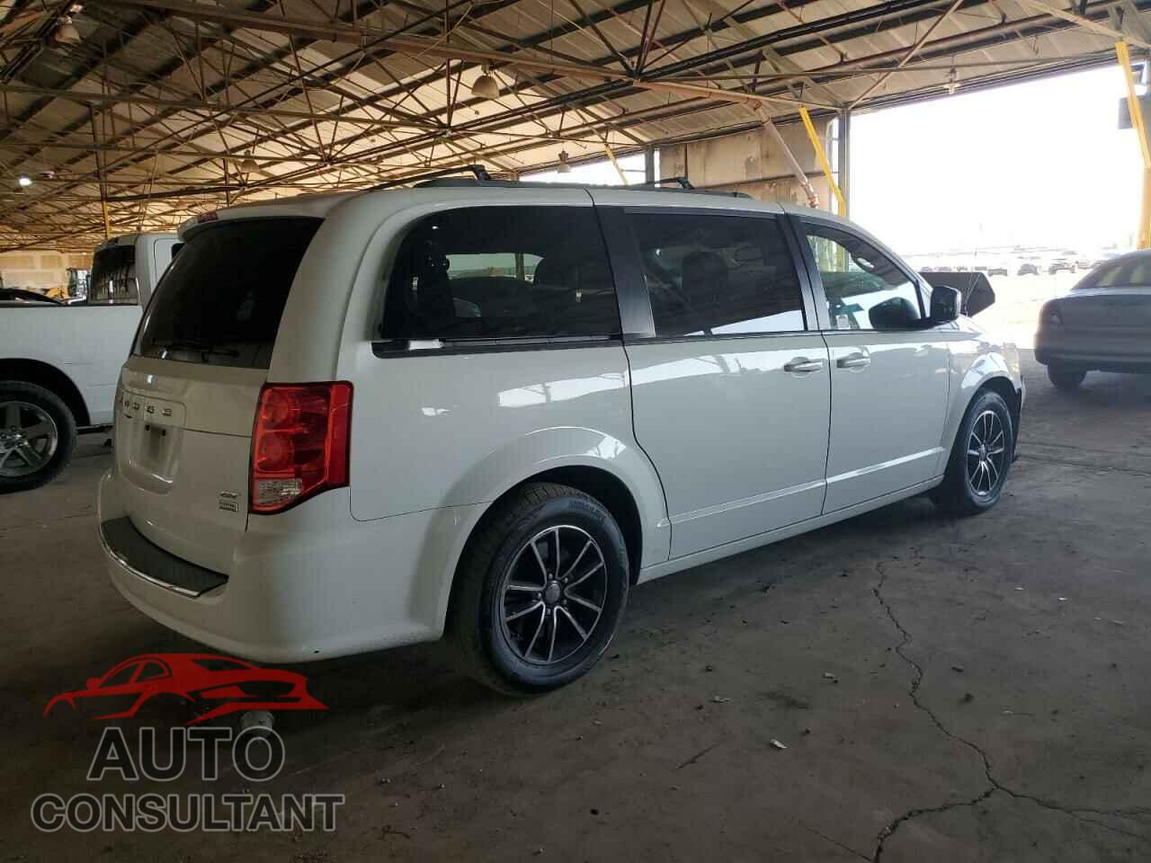 DODGE CARAVAN 2018 - 2C4RDGEG8JR281269