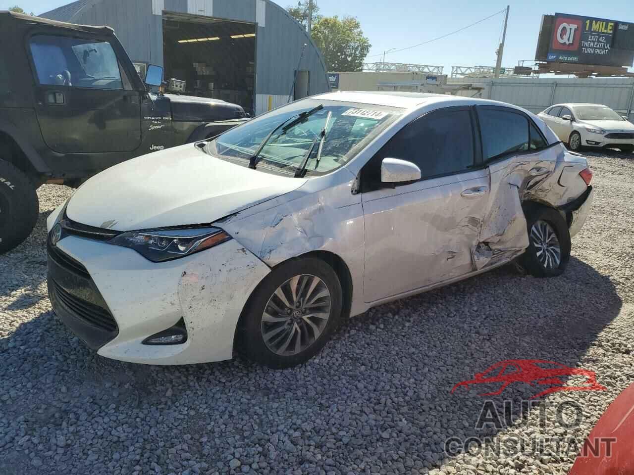 TOYOTA COROLLA 2018 - 5YFBURHE3JP794971