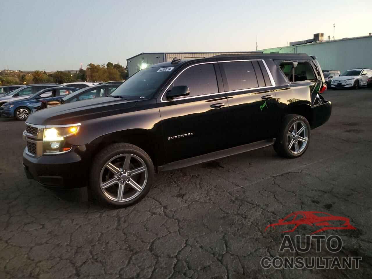 CHEVROLET SUBURBAN 2020 - 1GNSCGKC9LR104008