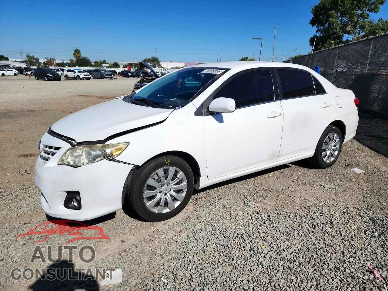 TOYOTA COROLLA 2013 - 5YFBU4EE7DP123489