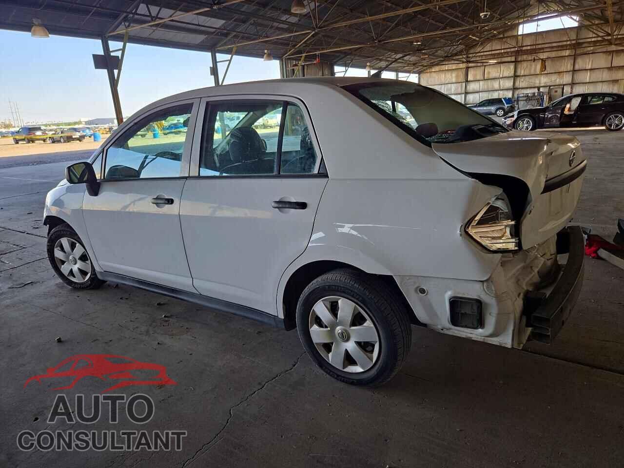 NISSAN VERSA 2011 - 3N1CC1AP8BL392014
