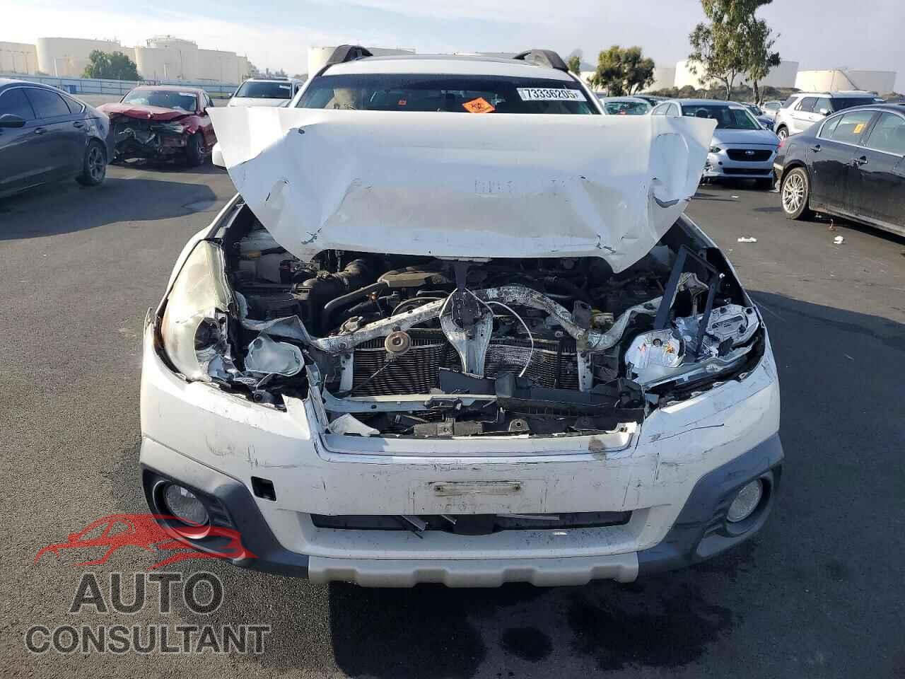 SUBARU OUTBACK 2014 - 4S4BRBLC3E3313478