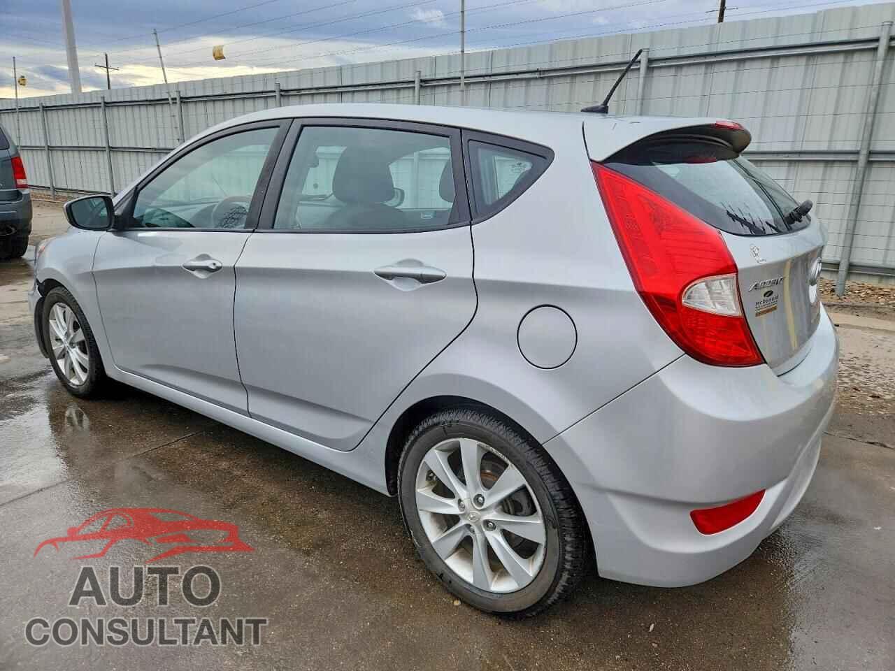 HYUNDAI ACCENT 2012 - KMHCU5AE1CU014085