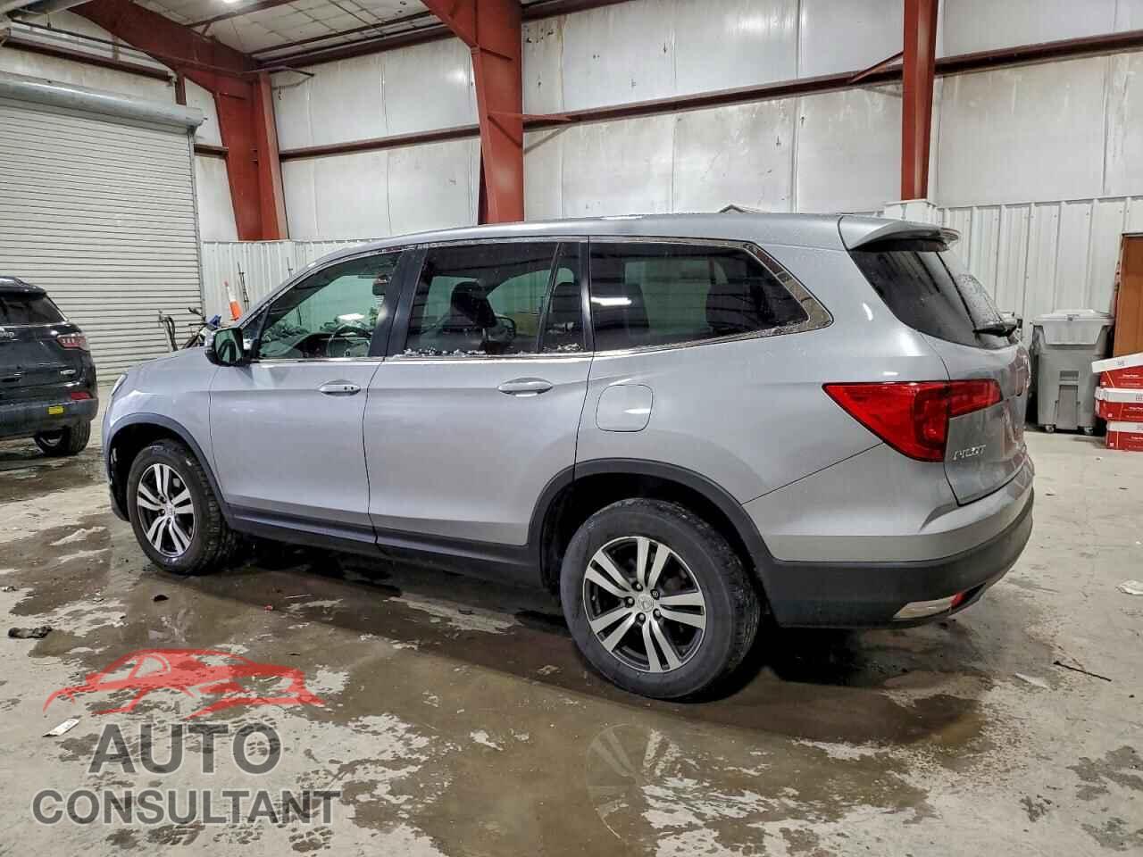 HONDA PILOT 2017 - 5FNYF6H55HB059868