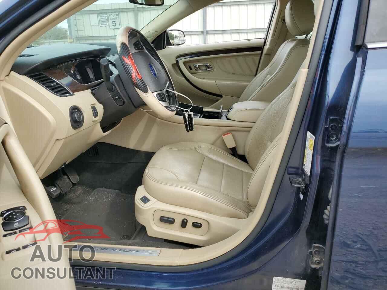 FORD TAURUS 2016 - 1FAHP2F81GG106407