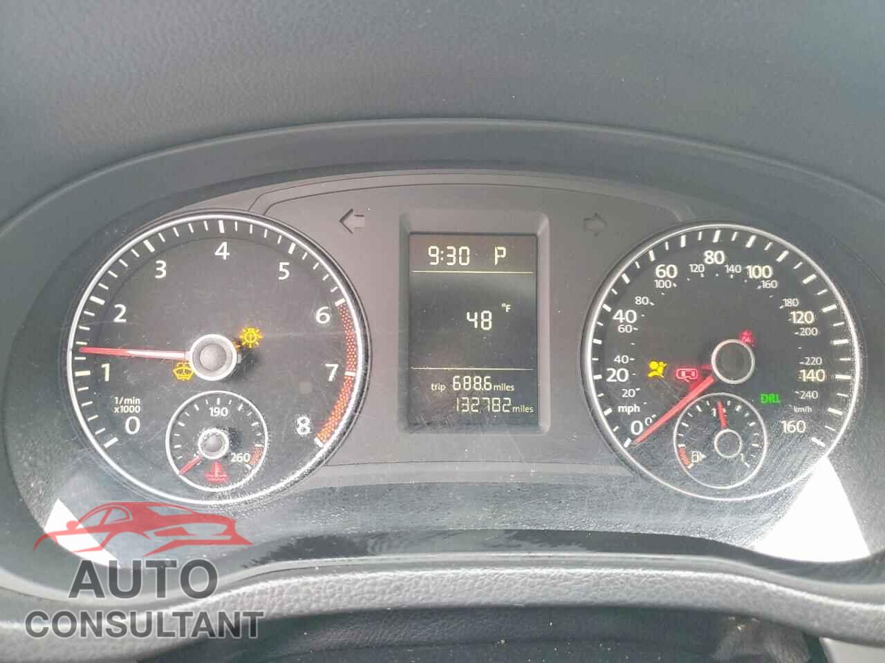 VOLKSWAGEN PASSAT 2014 - 1VWAT7A39EC055580