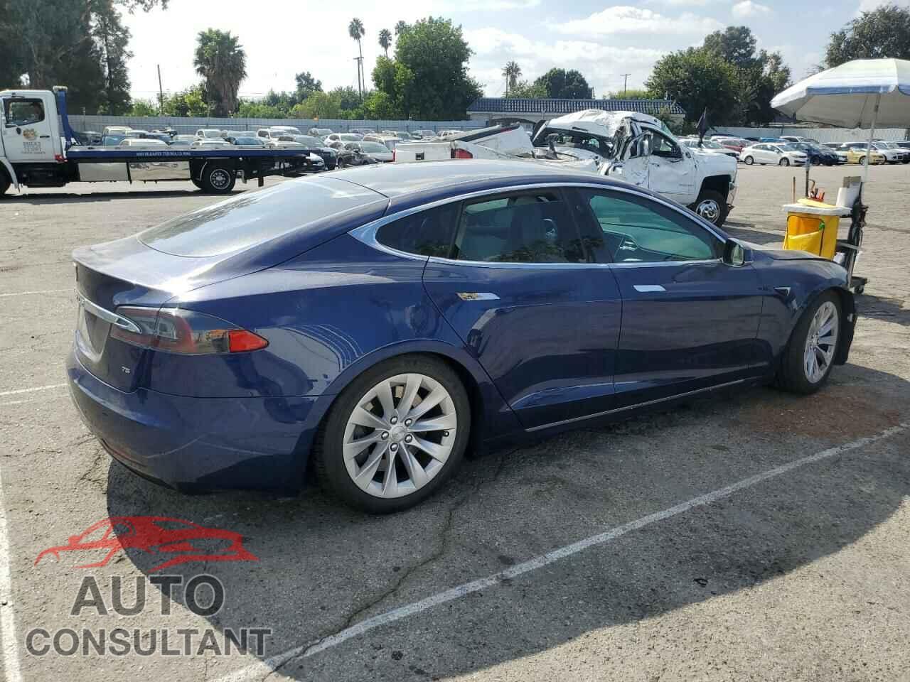 TESLA MODEL S 2017 - 5YJSA1E13HF215947