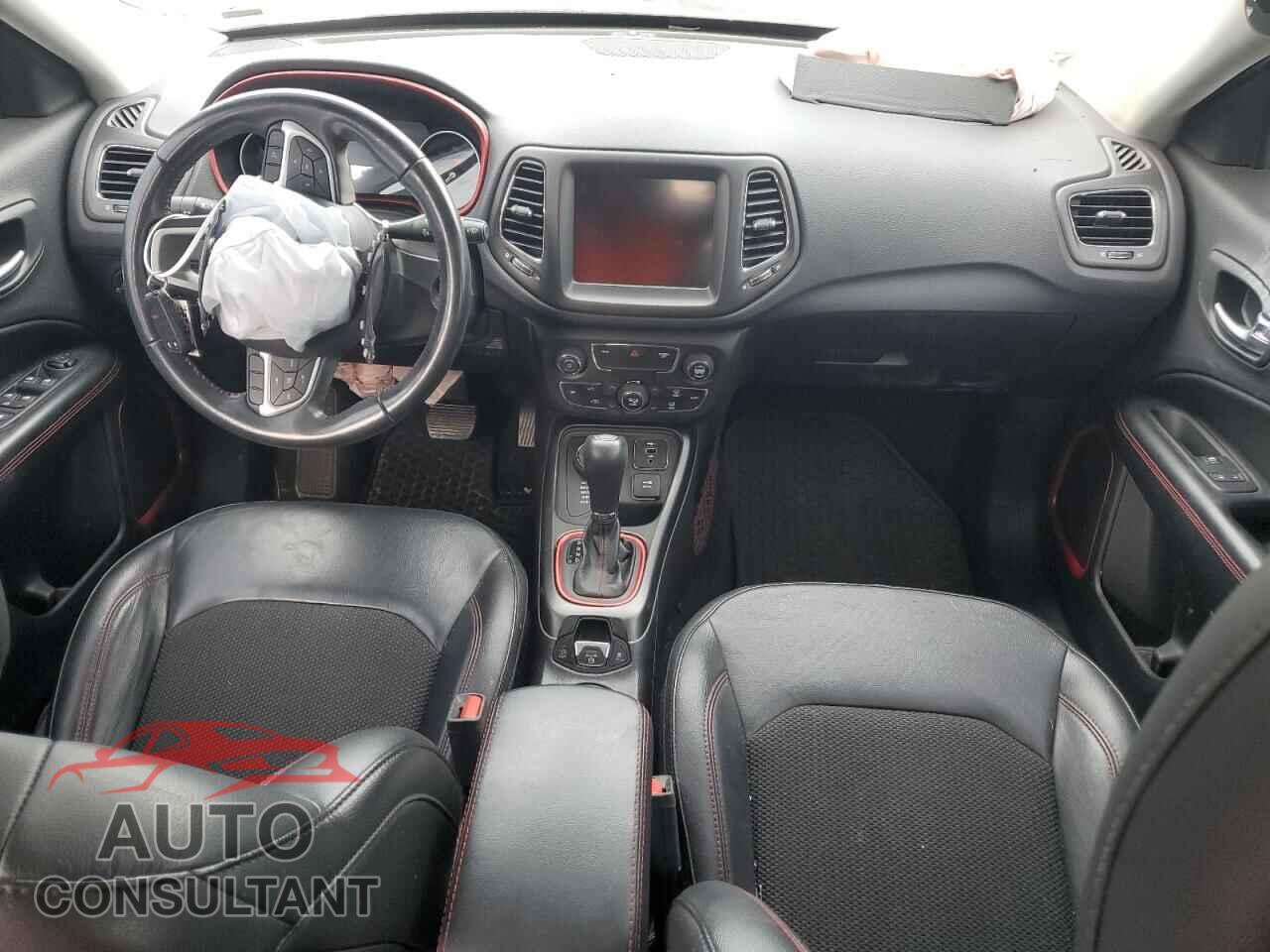 JEEP COMPASS 2019 - 3C4NJDDB0KT791237