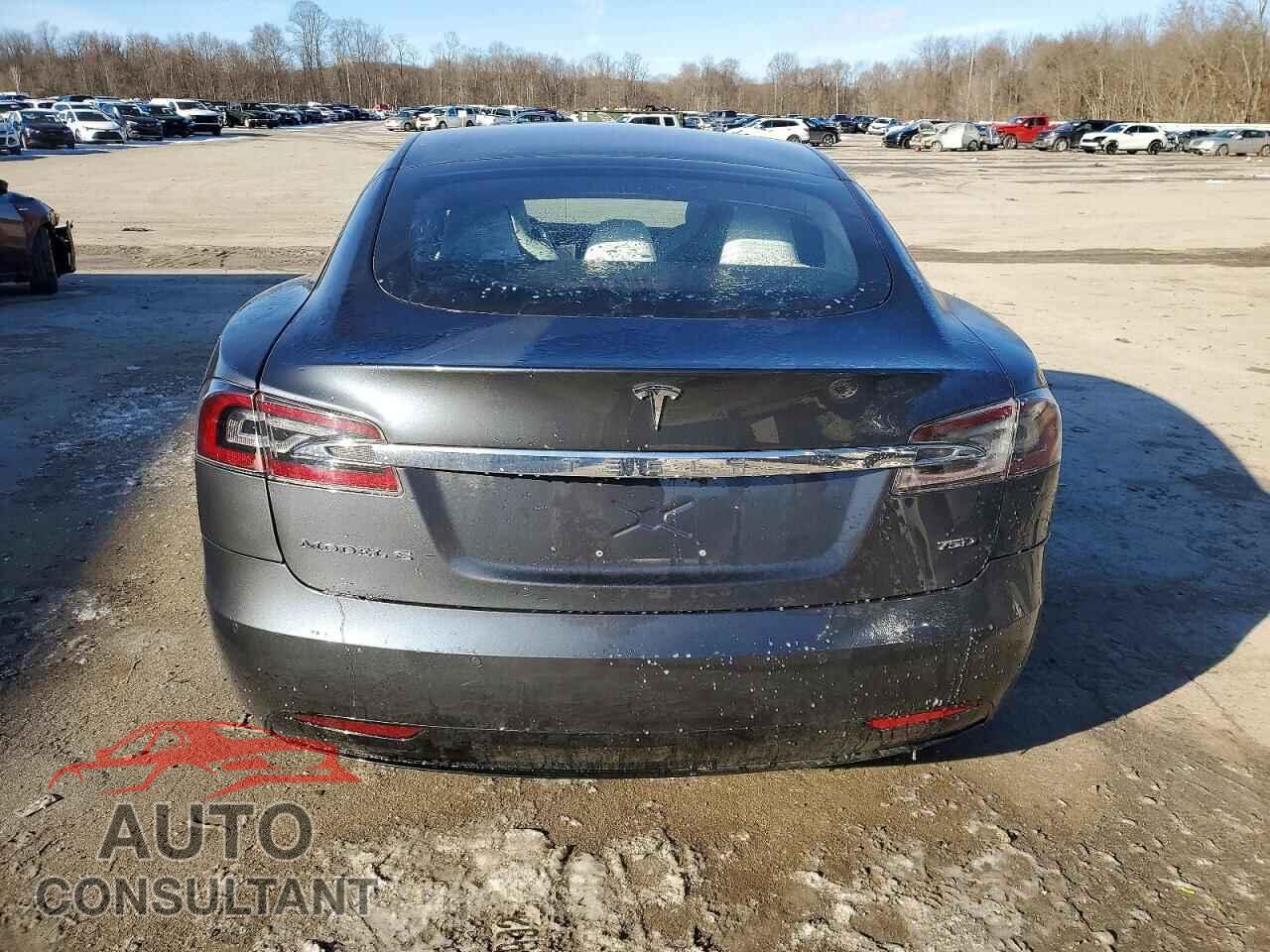TESLA MODEL S 2017 - 5YJSA1E20HF207460