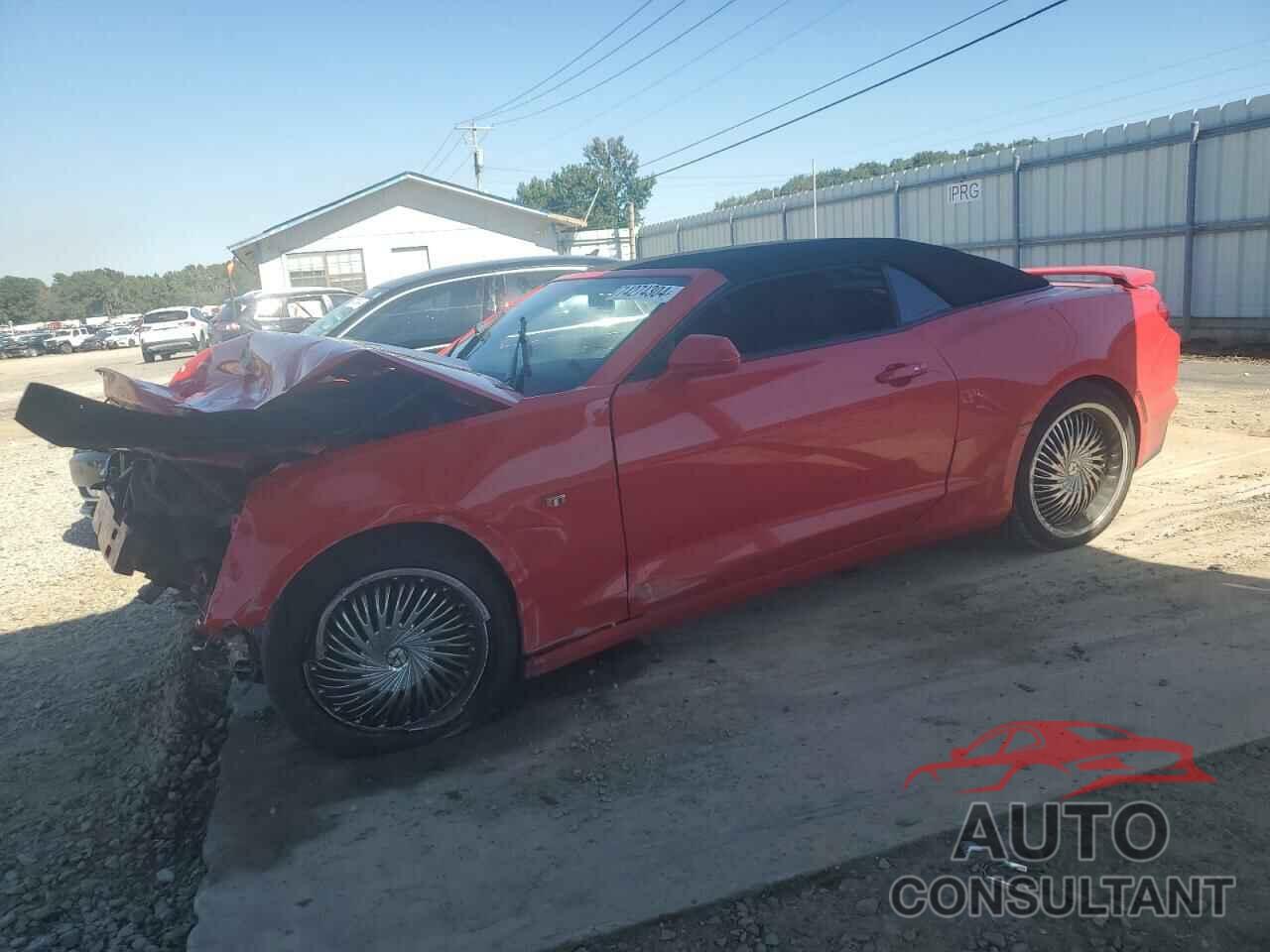 CHEVROLET CAMARO 2019 - 1G1FB3DX0K0136427