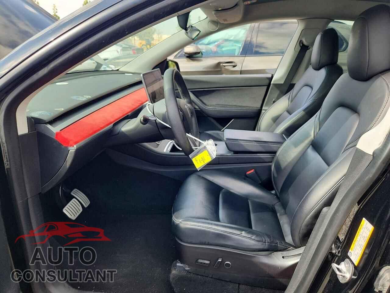 TESLA MODEL Y 2022 - 7SAYGDEF2NF342113