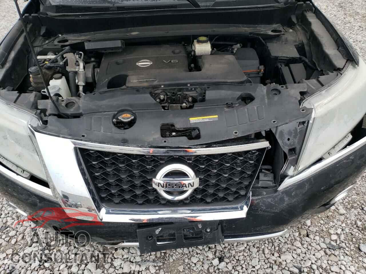 NISSAN PATHFINDER 2016 - 5N1AR2MM0GC601528