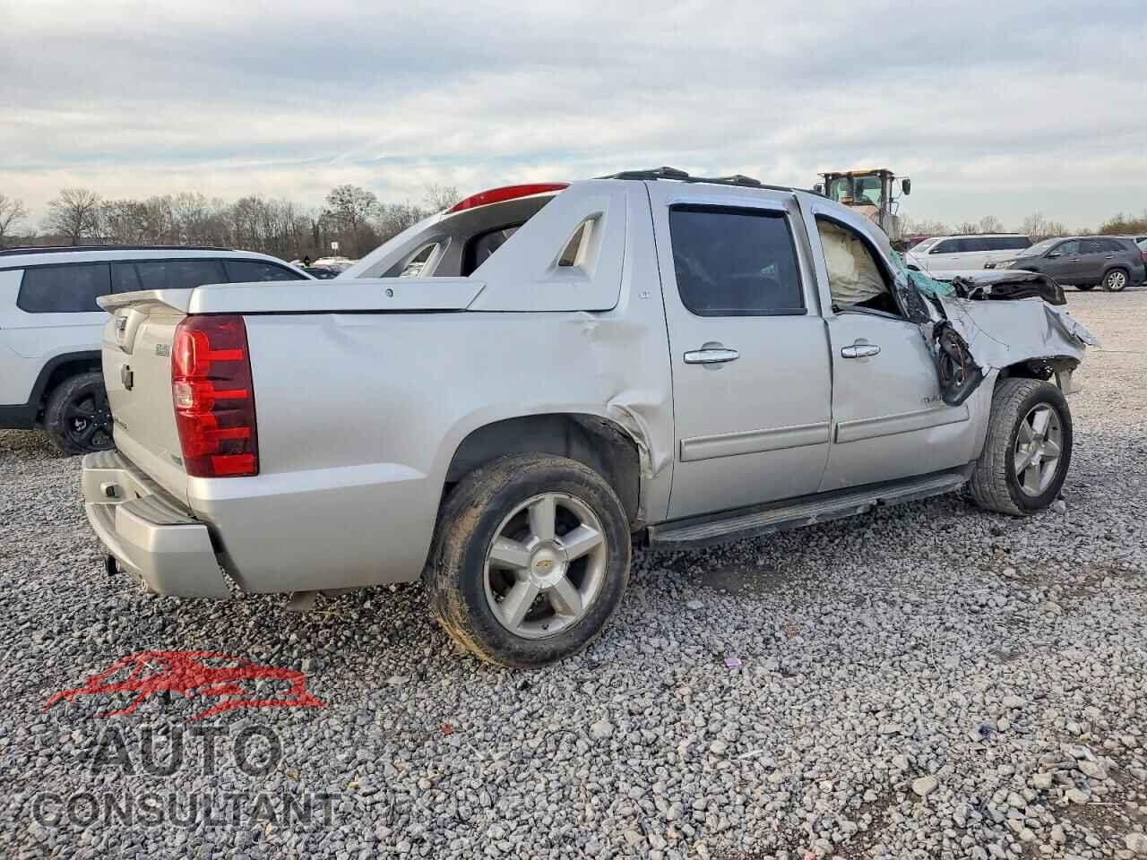CHEVROLET AVALANCHE 2011 - 3GNMCFE06BG143433