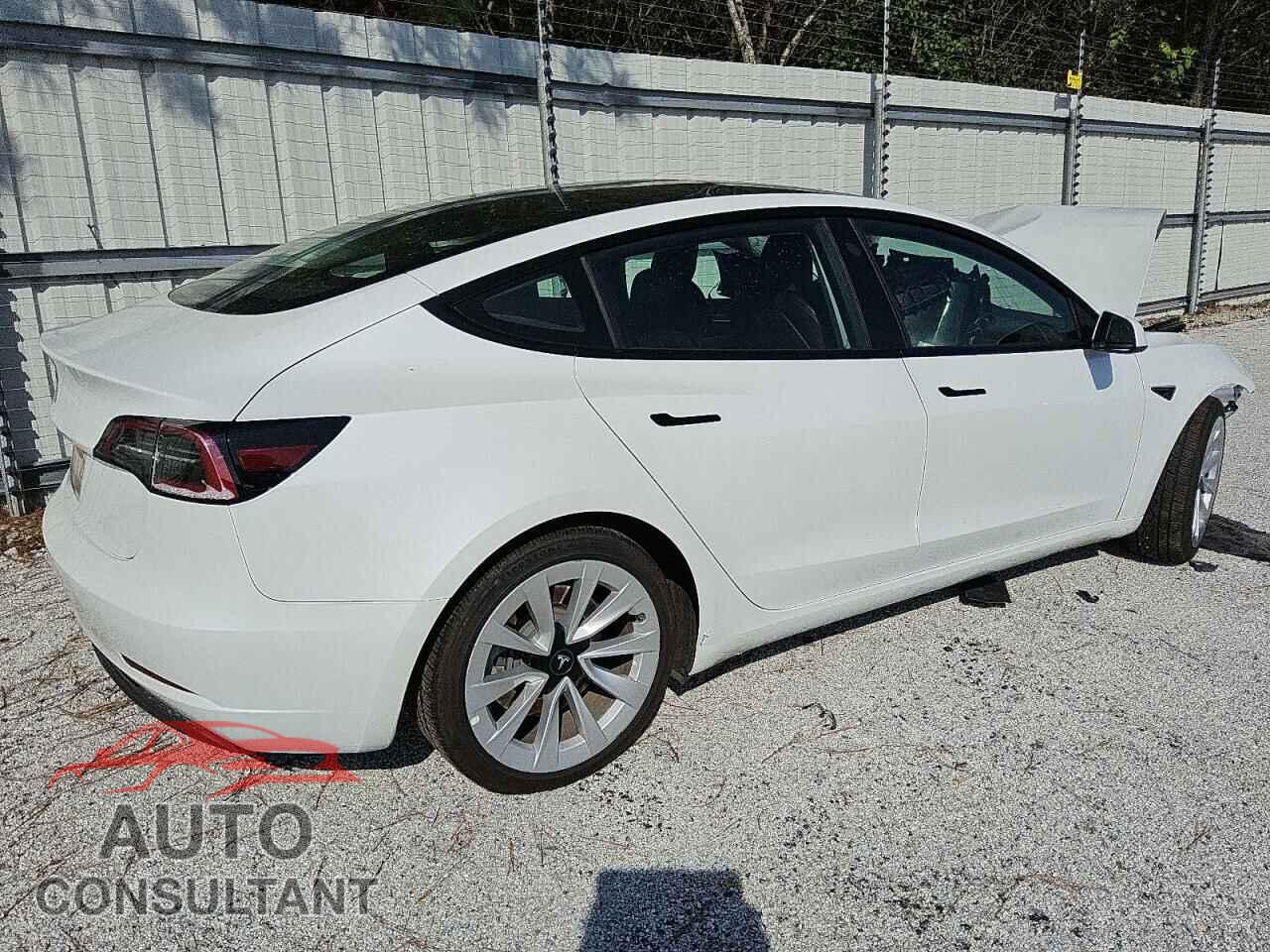TESLA MODEL 3 2023 - 5YJ3E1EA3PF437458